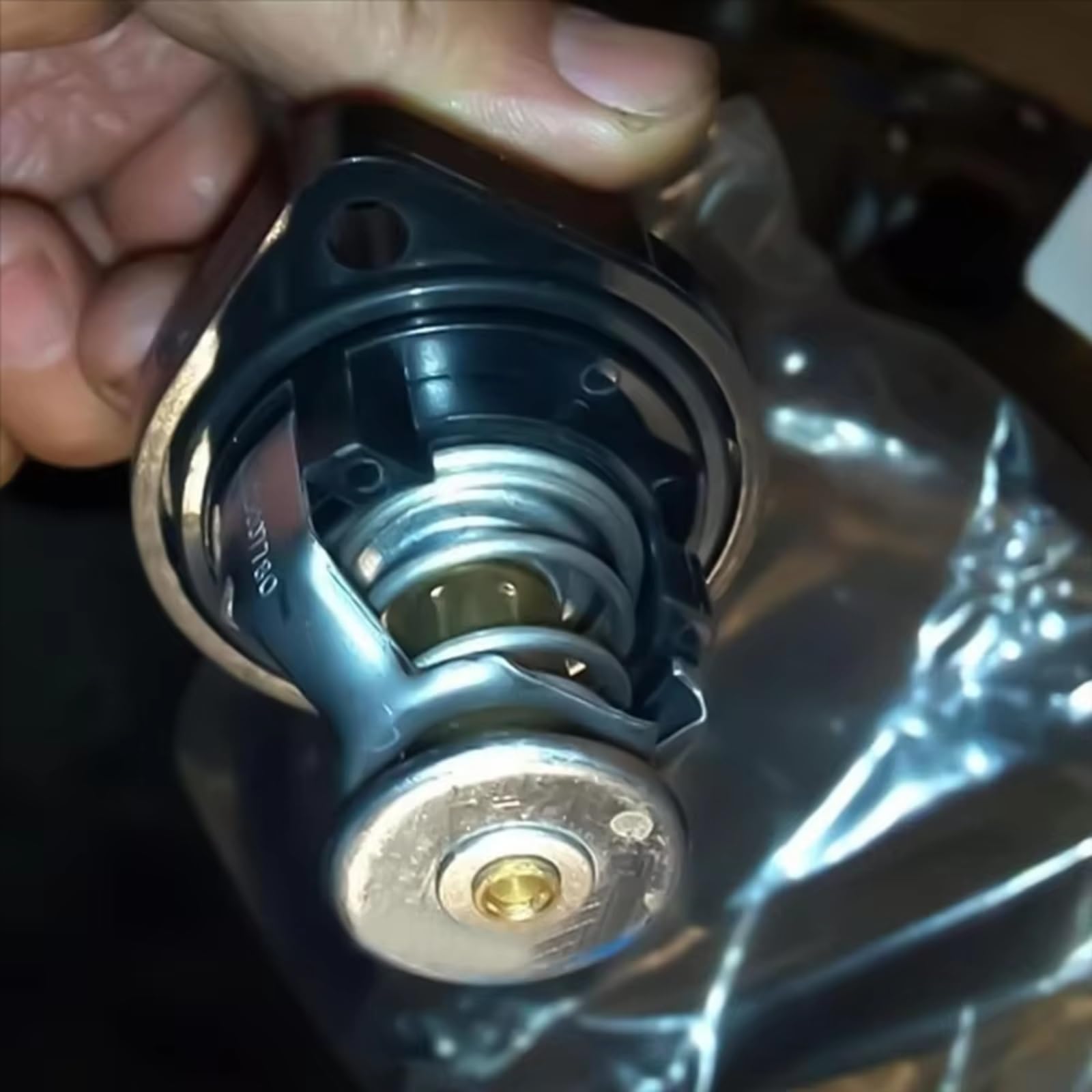 Alloggiamento termostato Liquido di Raffreddamento Motore per Auto, Ricambio 9650926280 1336Z2 Compatibile con Citroen C2 C3