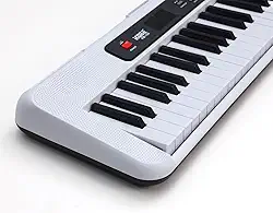 Teclado Kobe Arranjador Estudante KB-150 Branco 61 Teclas Com Fonte