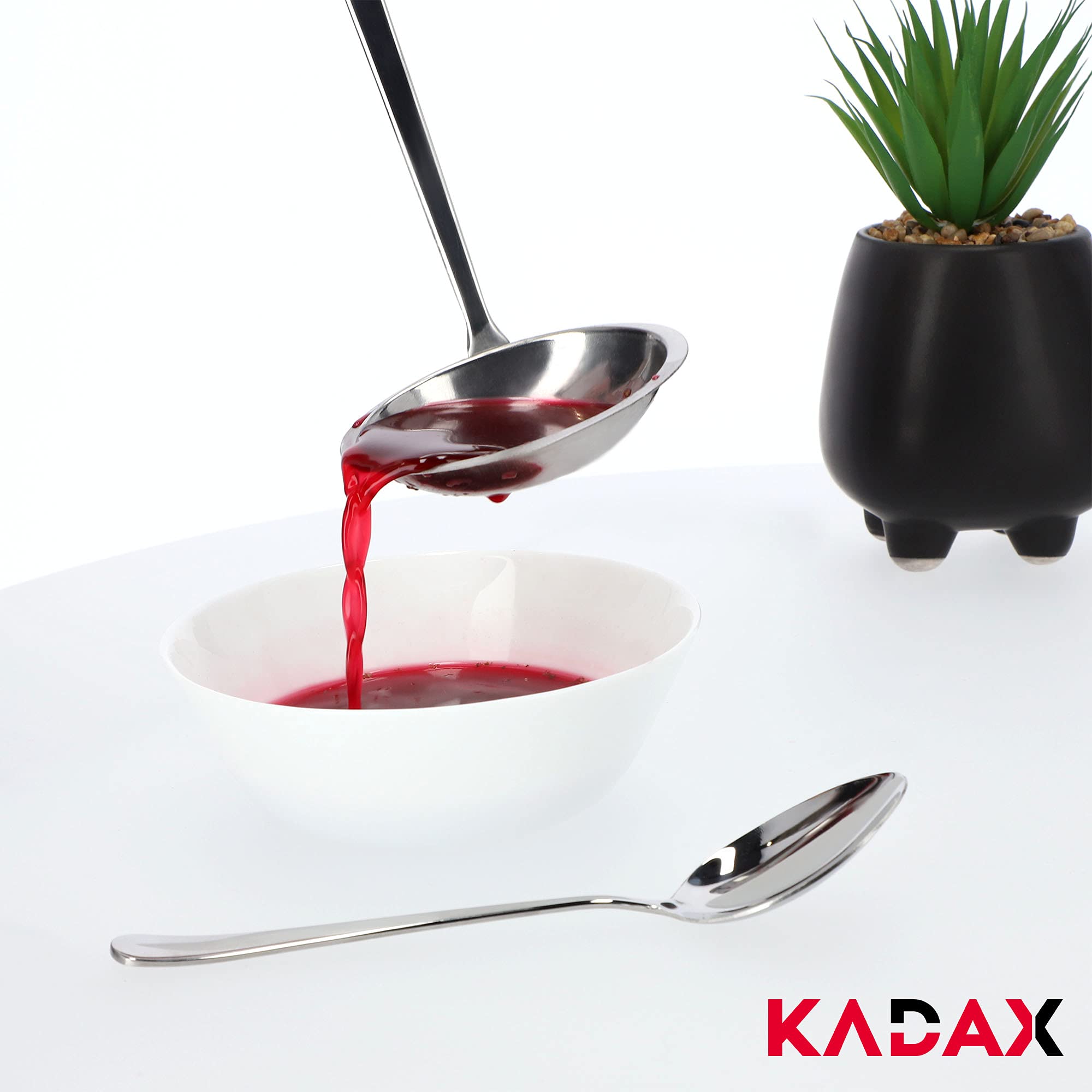 KADAX Chochla do zupy ze stali nierdzewnej, długość 25,4 cm, srebrna, wygodny uchwyt, głęboka misa, do serwowania zup i sosów bez rozchlapywania