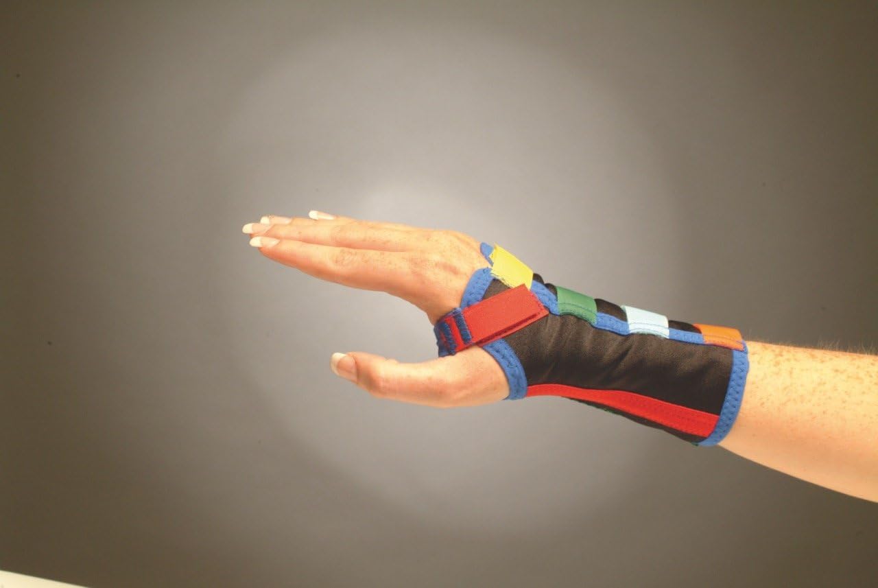 Childs Wrist Brace Support with Removable malleable bar and Hook and Loop Fastening. Ideal for Sporting Activities, Sprains/strains, Post Wrist Fracture, Pre Surgery, Post Surgery, (X-Small Right)