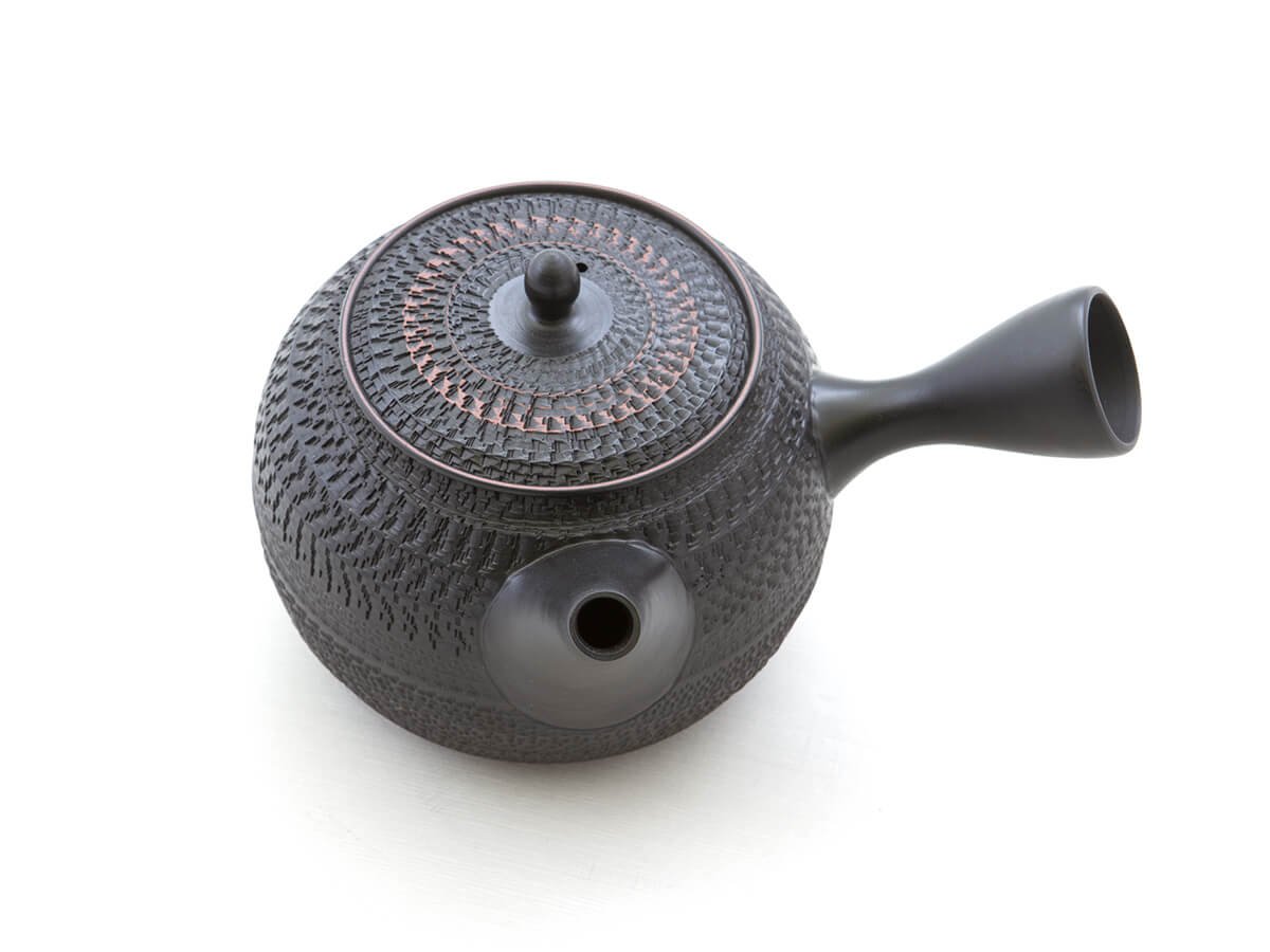 Japanische Tee-Kanne Tokoname Ton, 500 ml, schwarz. Handmade. Unglasiert, integriertes Keramik Tee-Sieb