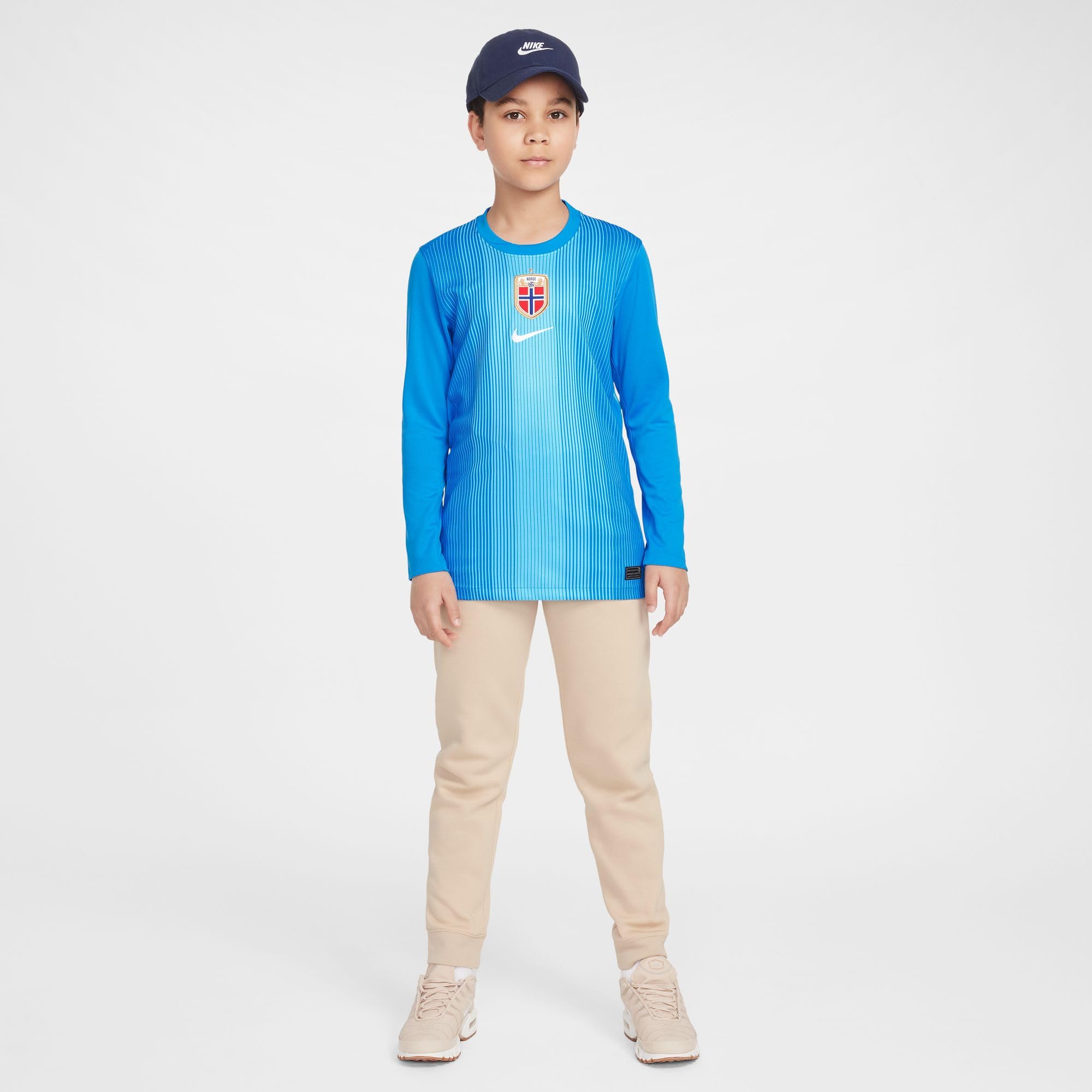 Norwegia 2025/26 Stadium Goalkeeper Nike Dri-FIT koszulka piłkarska z długim rękawem dla starszych dzieci, HM9793