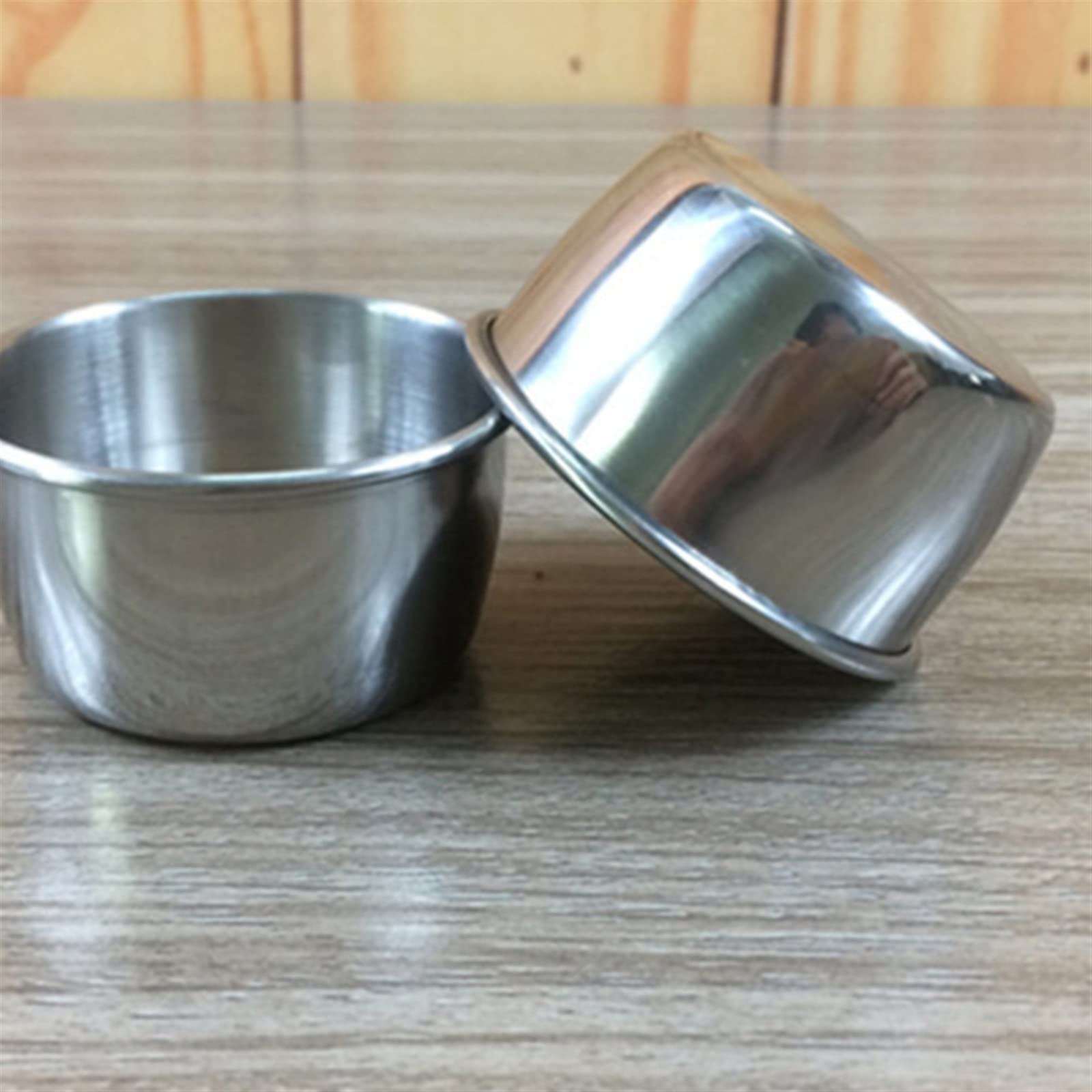 QUNINE Abendessen Tablett Edelstahl Hot Pot Dip Schüssel Kleine Sauce Tasse Gewürz Gericht Vorspeise Teller Sauce Container Restaurant. Teller (wie abgebildet 5 x 2,7 cm)