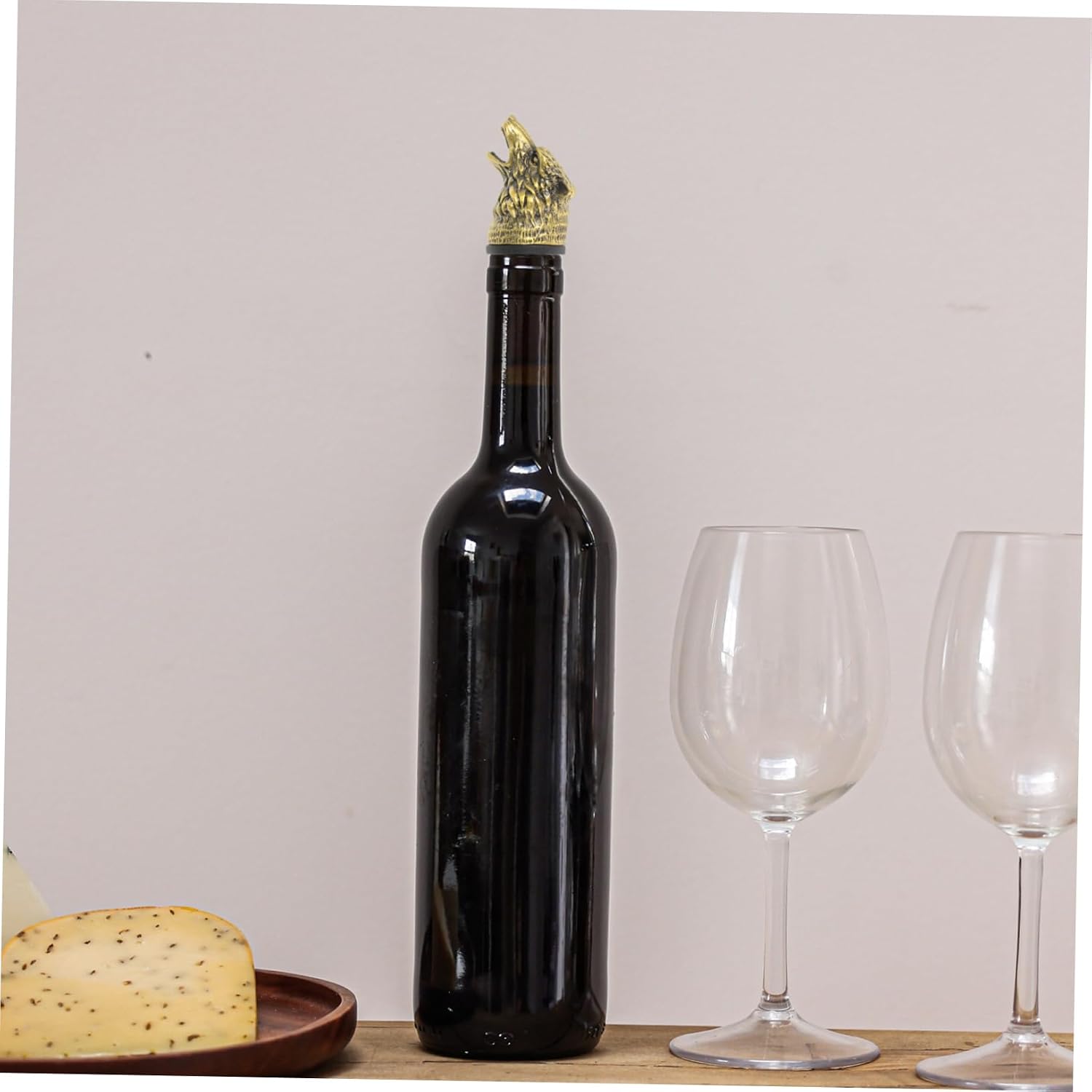 Animal Head Wine Pourer Wolf Shaped Spout for Wine Bottles and Stylish Wine Stopper Wine Lovers Enhances Flavor and Smoothness