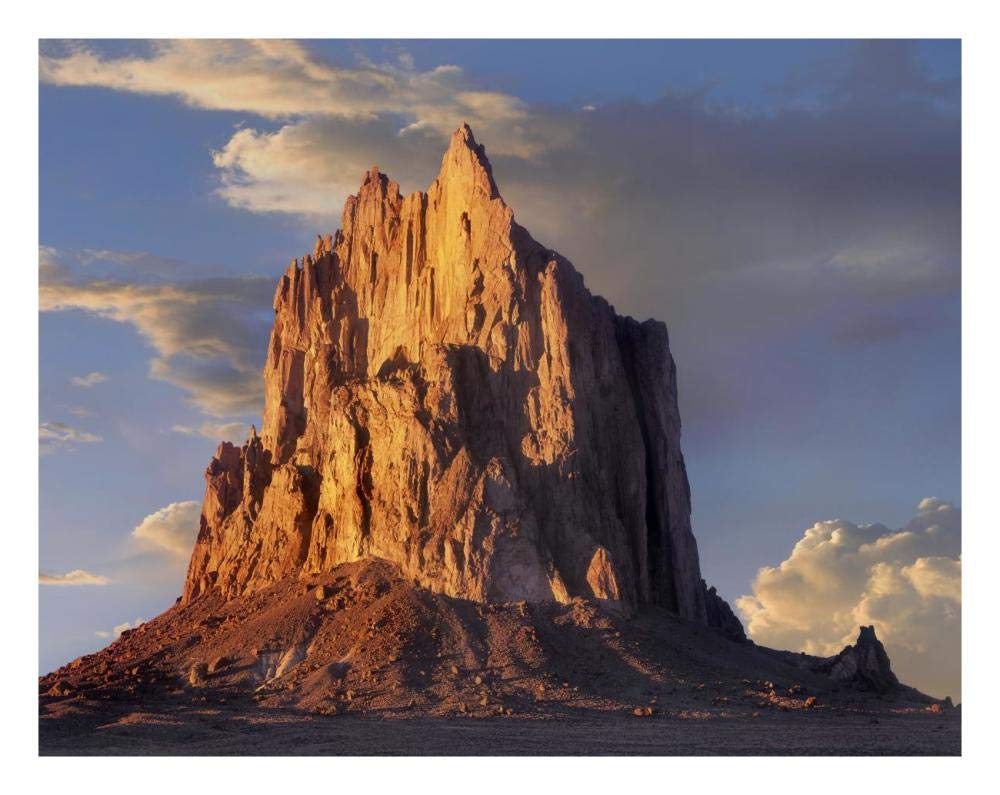 Artworks Italia Shiprock, el núcleo de basalto de un volcán extinto, Nuevo Papel Mexicano, 66 x 51 cm