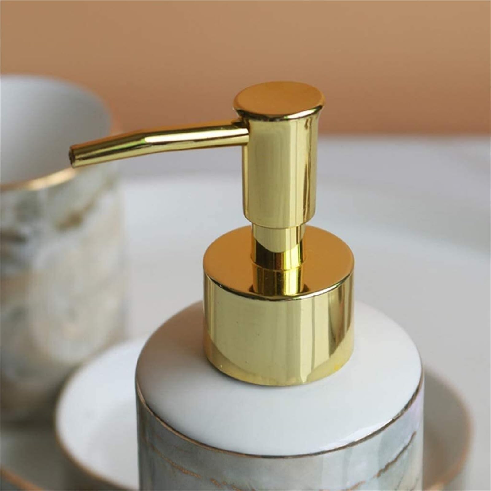 Set di accessori per il bagno 6 pezzi dispenser di sapone in ceramica portacollutorio portaspazzolino articoli da toeletta bagno Arredamento per gli affittuari