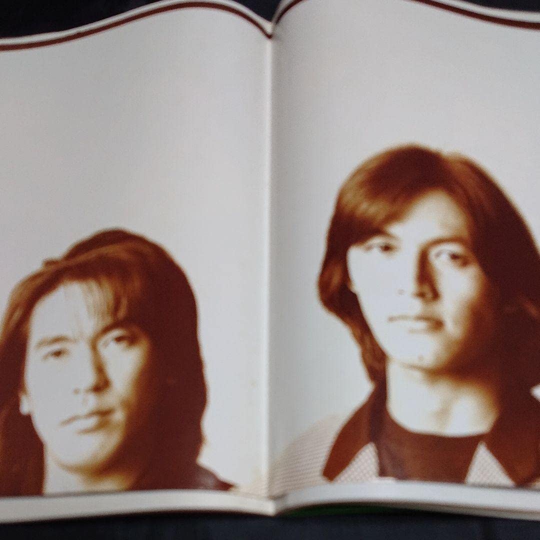 Amazon.co.jp: B.PASS B'z ポスター付き バックステージパス Amazon.co.jp: B.PASS B'z ポスター付き バックステージパス