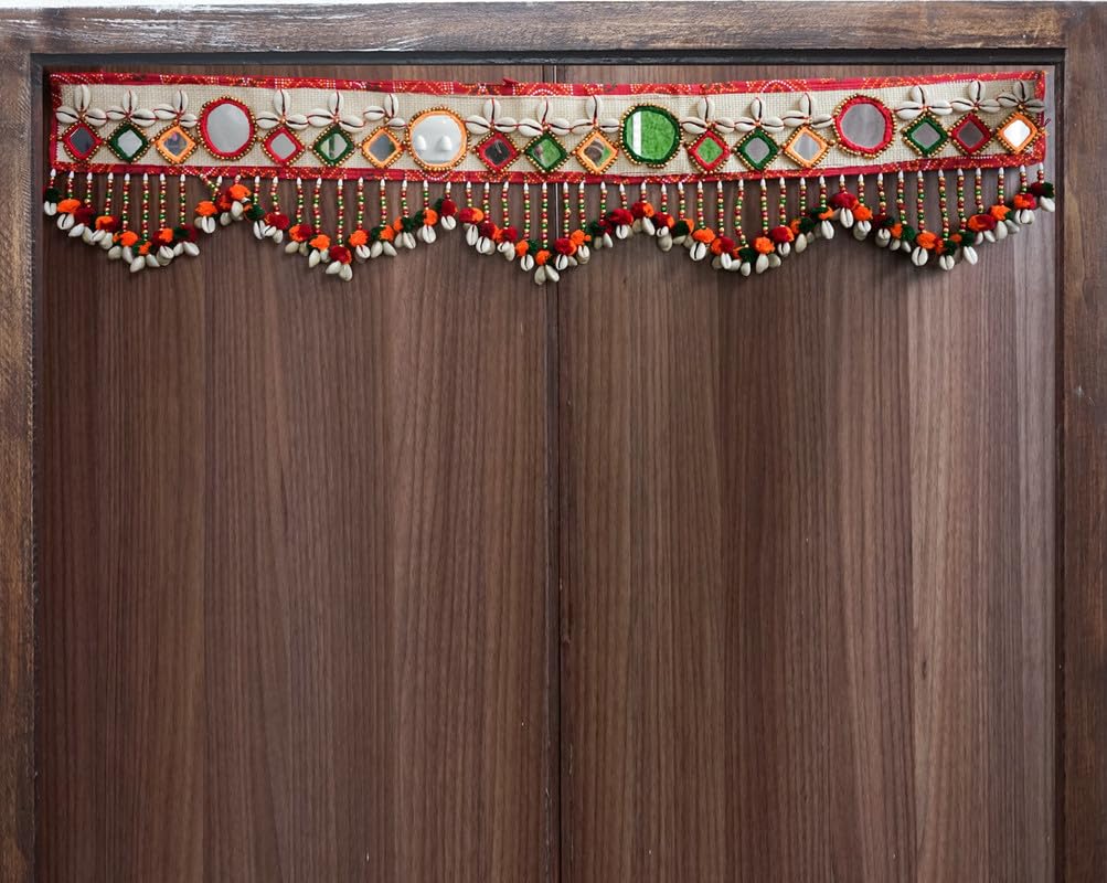 Toran Kutchi Gamthi Kodi multicolore pour embellir votre entree lors des fetes de famille