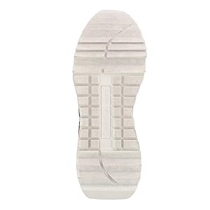 Calvin Klein Women's Magalee Sneaker