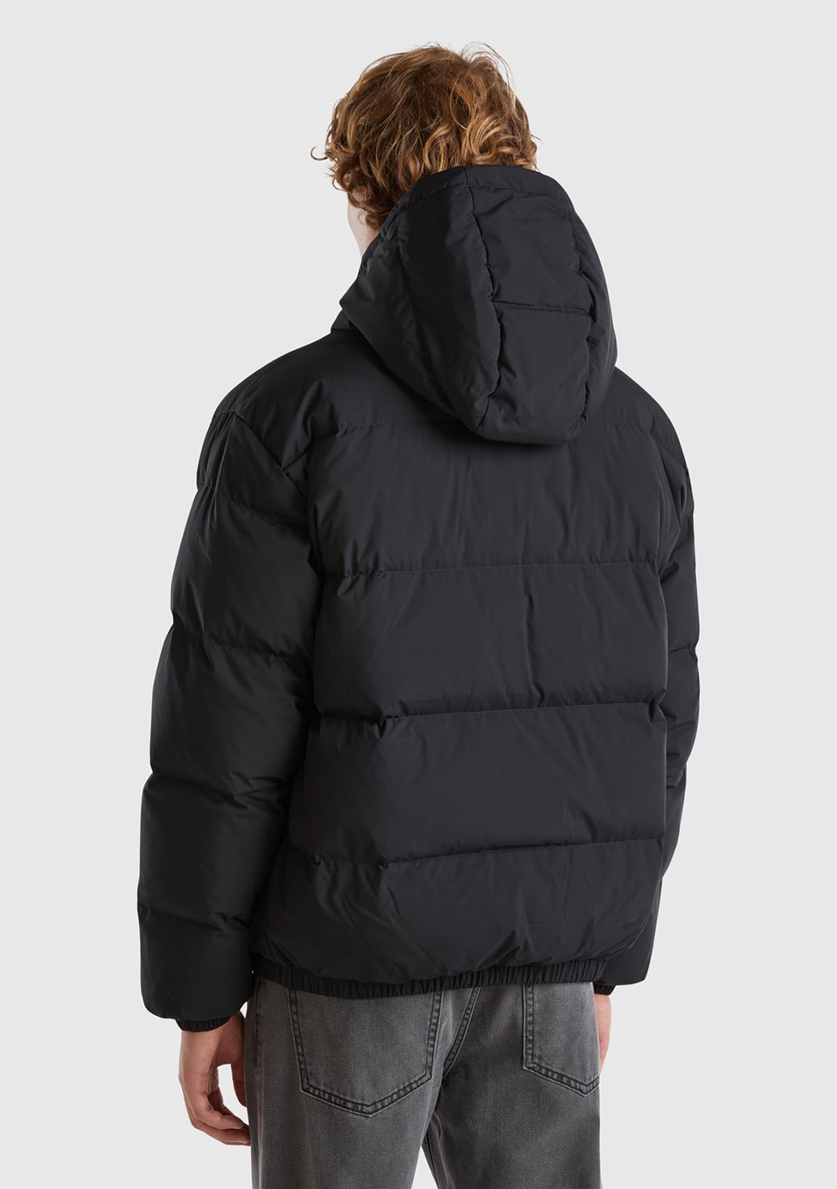 United Colors of Benetton Giubbotto 2jf8un05e Plumón corto Hombre (Pack de 1)