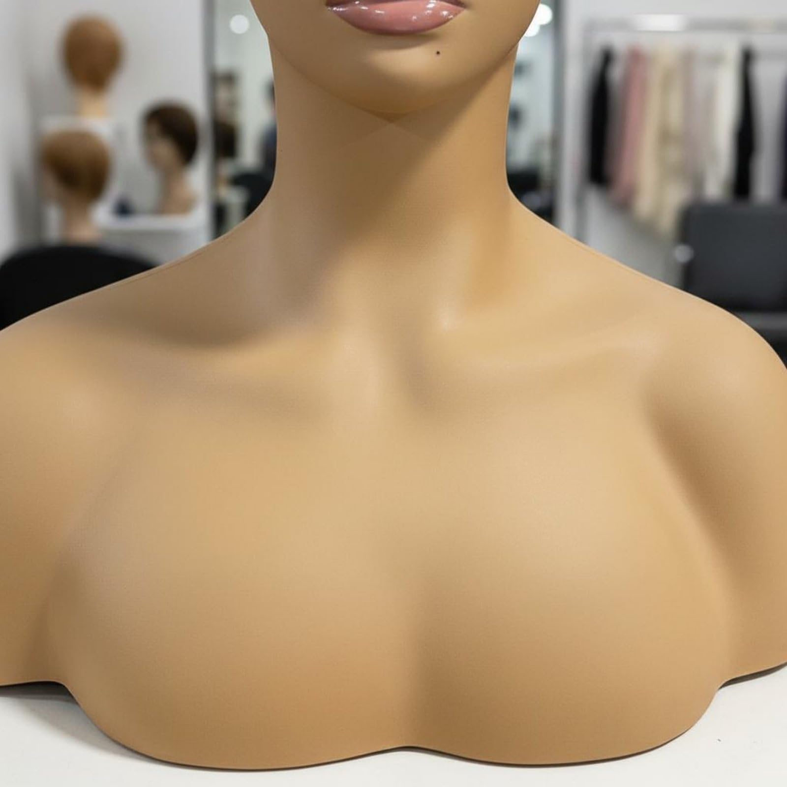 Perücke Aufstellkopf Damen Schaufensterpuppe Frisurenmodell PVC mit Natürlicher Oberfläche für Haarstyling für Studio Friseursalon