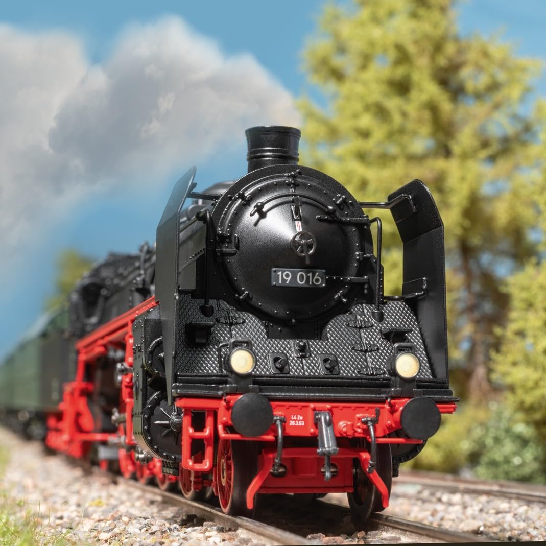Märklin Locomotiva a vapore serie 19.0 "Sassenstolz - Traccia H0 - Digital mfx+ - Art. n. 38190 - con suono e luce