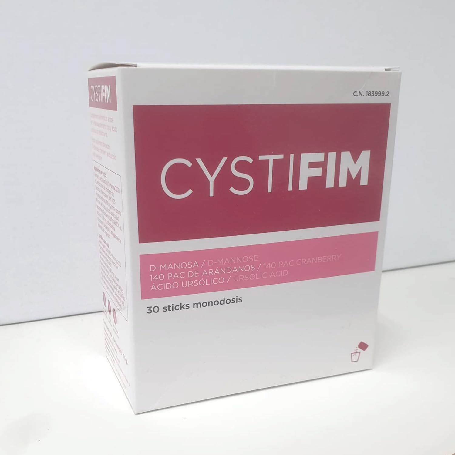 NOVATECH - CYSTIFIM - 30 Sticks - Complemento Alimenticio - D-Manosa + Arándano Rojo + Ácido Ursólico - Prevención de Infecciones Urinarias y Cistitis - Mantenimiento del Sistema Inmunológico