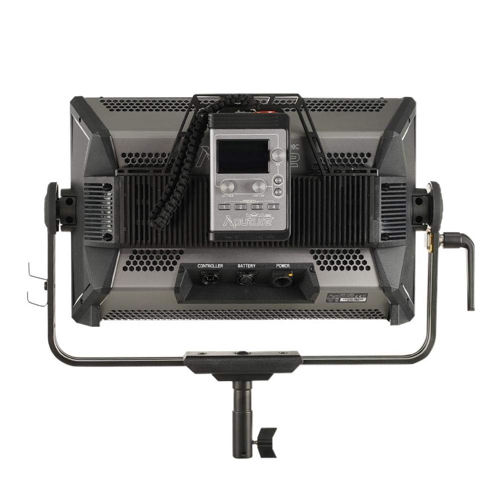 Amazon | Aputure Nova P300C RGBフラットパネル撮影ライト 360W LED