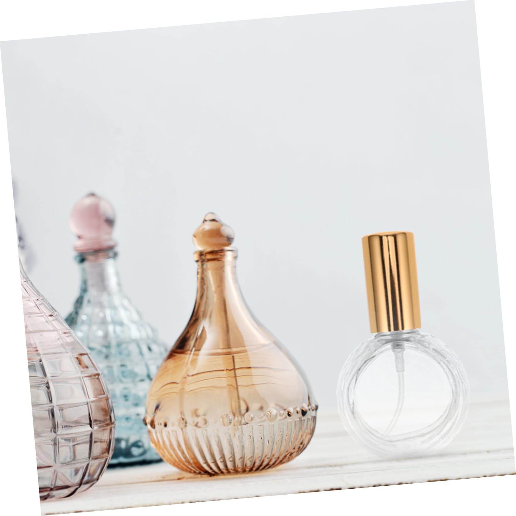 Flaconi Spray da Viaggio da 10ml, Bottiglie di Profumo Ricaricabili in Vetro con Cappuccio in Alluminio, Design Piatto e Rotondo, Confezione da 10 Pezzi per Profumi