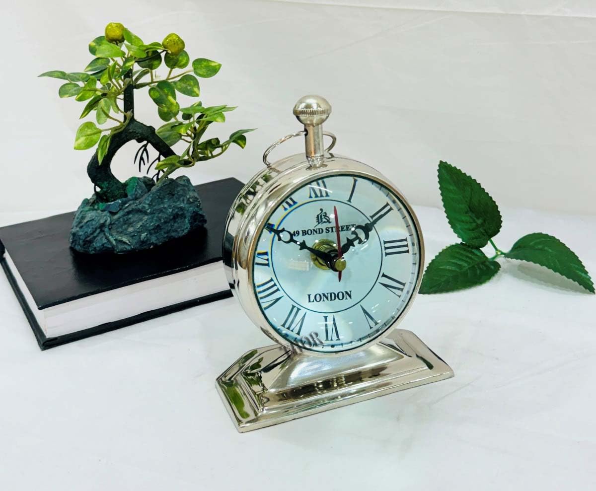 THOR INSTRUMENTS Antique Maritime Nautical Style Personalise Desk Stand Analog Clock Office Desk Decorative Clock Vintage Design Clock Solid Brass Clock