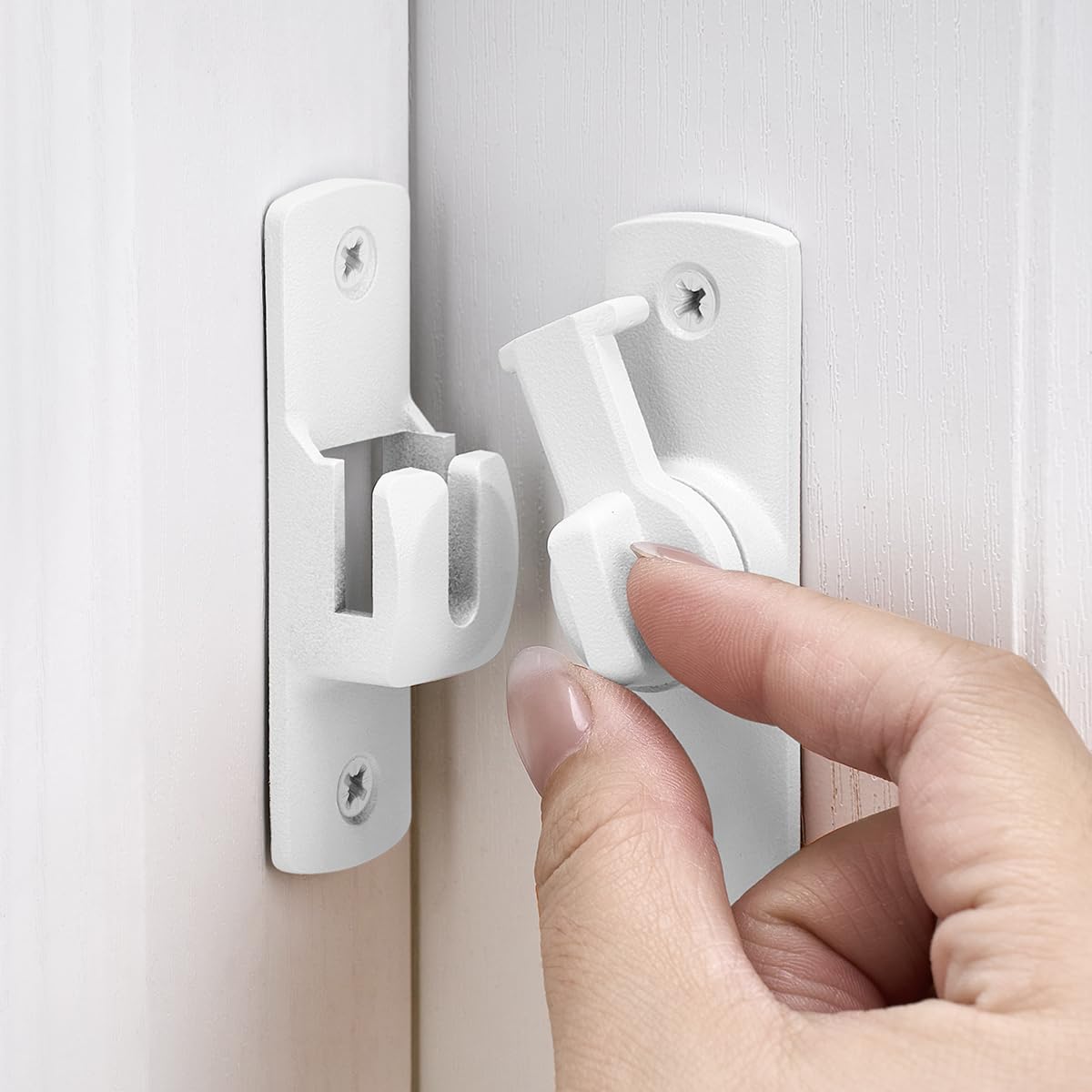 2 Packs Matte White Barn Door Latches,90/180 Degree Gate Lock,Aluminum Alloy Right Angle Door Lock Latch,Flip Gate Latches,Door Security Sliding Door Latch Lock fo Cabinets,Barn Door,Bathroom