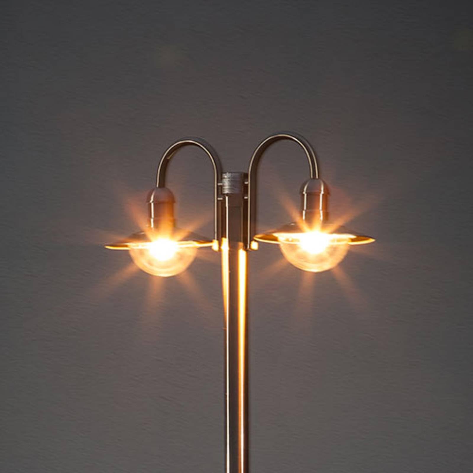 Farola exterior Damion (Moderno) en Gris hecho de Acero (2 llamas, E27) Lindby | candelabro lámpara para