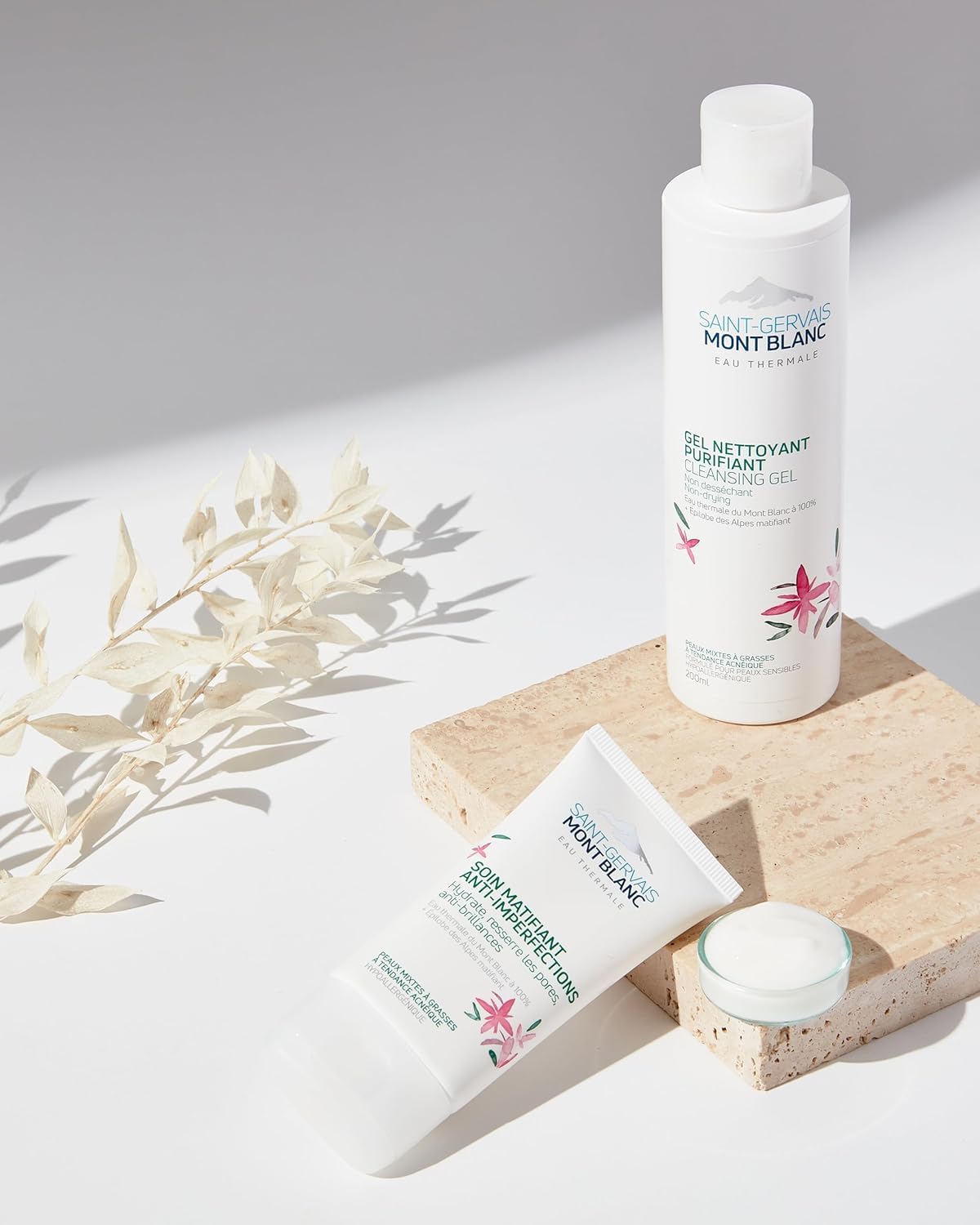 Saint Gervais Mont Blanc Gel Nettoyant Purifiant 200ML, Nettoyant Purifiant pour Peaux Mixtes à Grasses à l’Eau Thermale, Zinc et Acide Salicylique