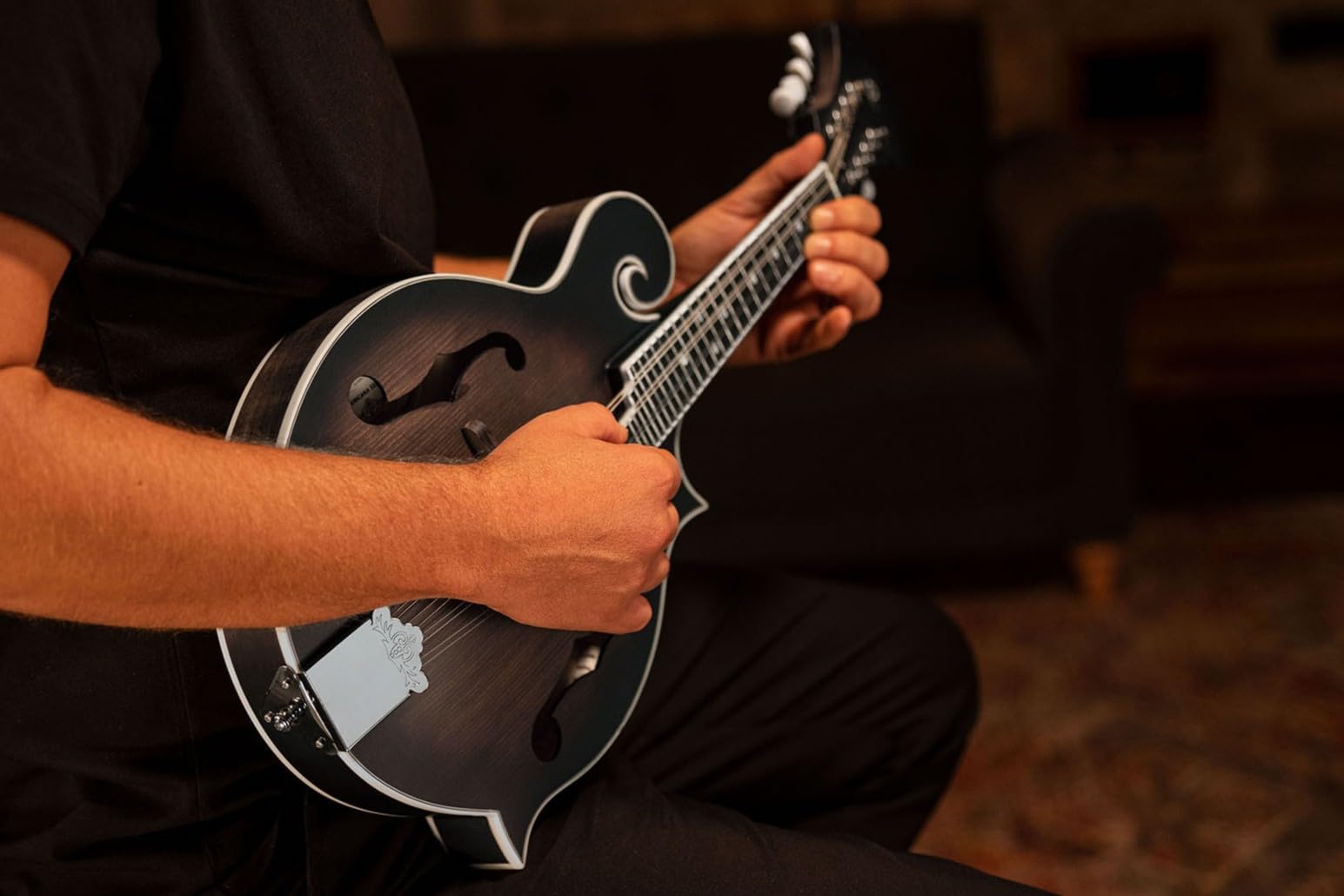 Ortega Guitars Mandoline Style F Électro-Acoustique – Ouïes en F – Série Americana – Épicéa/Érable, Marron (RMFE30-WB)