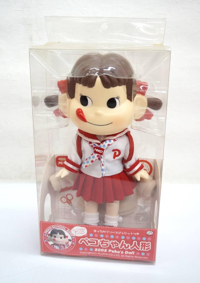 ペコちゃん 人形 Amazon | 不二家 あったかフリースジャケットつき ペコちゃん人形 2005