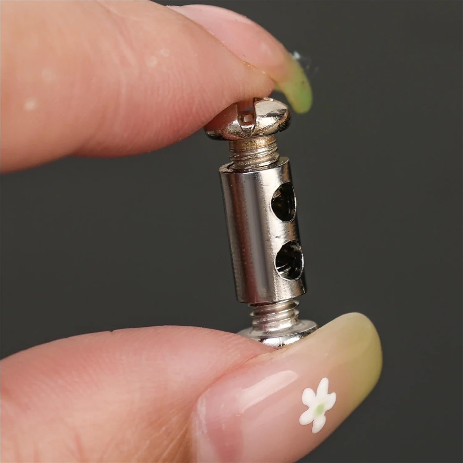 Morsetti Per Filo Stendibiancheria Clip for imbracatura for fune metallica regolabile Morsetti a doppio foro Viti Hardware fisso Cavo in acciaio di fissaggio in rame(100PCS)