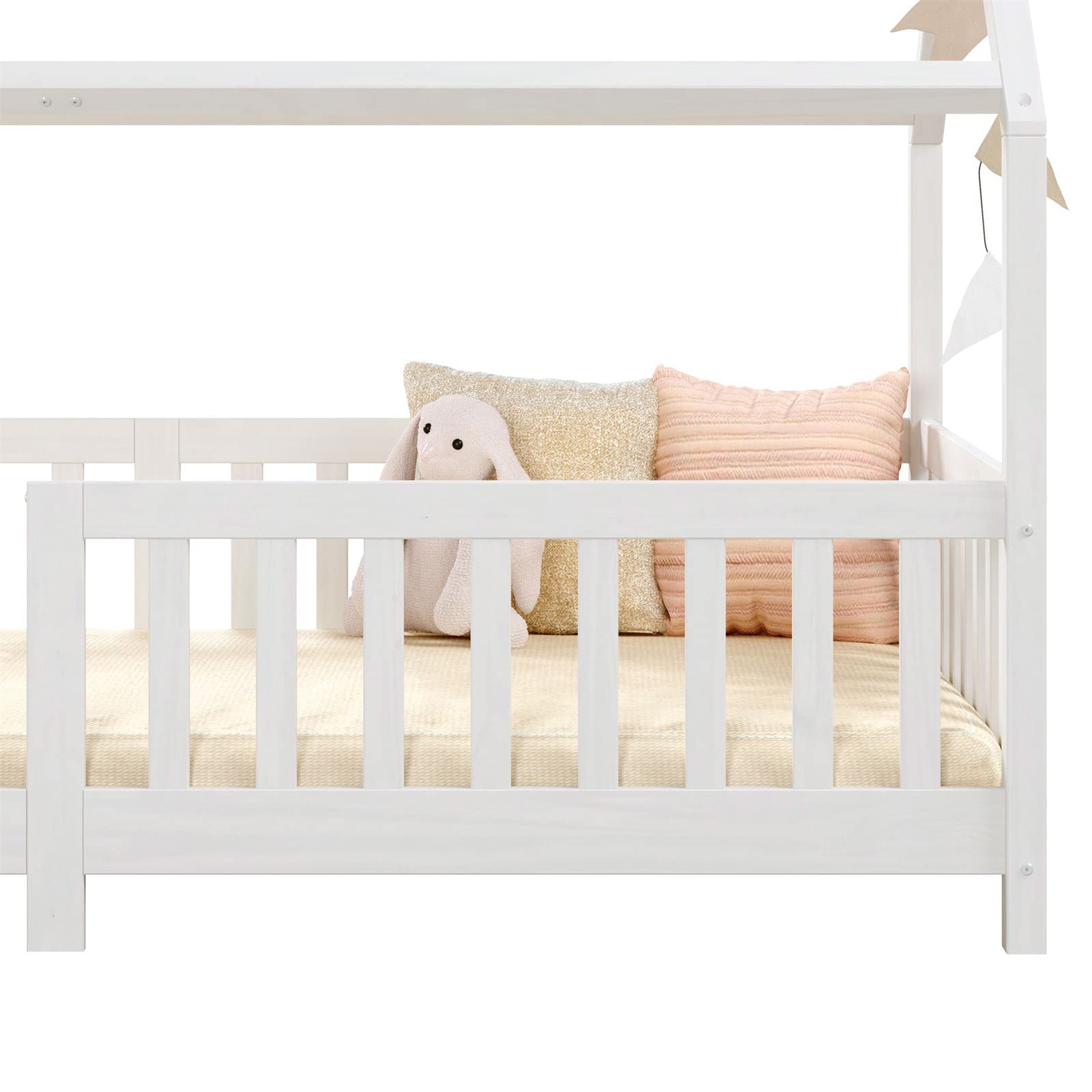 IDIMEX Hausbett NINA, Kinderbett mit Rausfallschutz 90x200, Massivholz Weiß