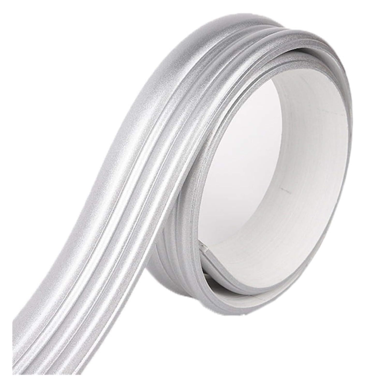 Molduras flexibles para tapar imperfecciones en techos y paredes sin usar herramientas