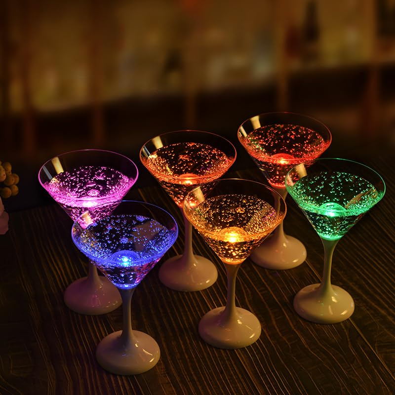 Amazon | LED シャンパングラス コップ 6個セット 光る グラス 6色 