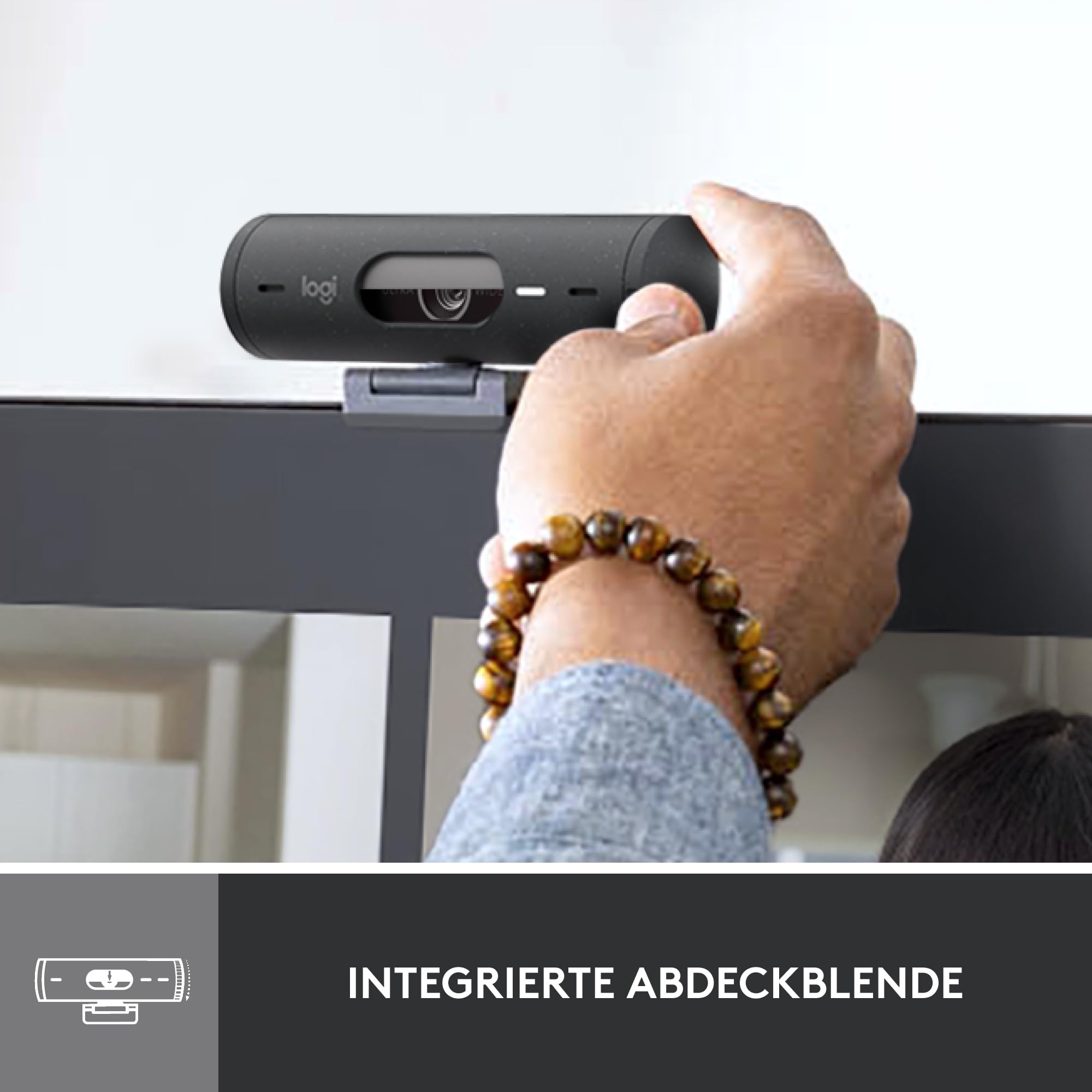 Logitech Brio 500 Full-HD-Webcam mit Auto-Lichtkorrektur, Zeigemodus, Doppelmikrofon, Rauschunterdrückung, Webcam-Abdeckung, USB-C - Graphit