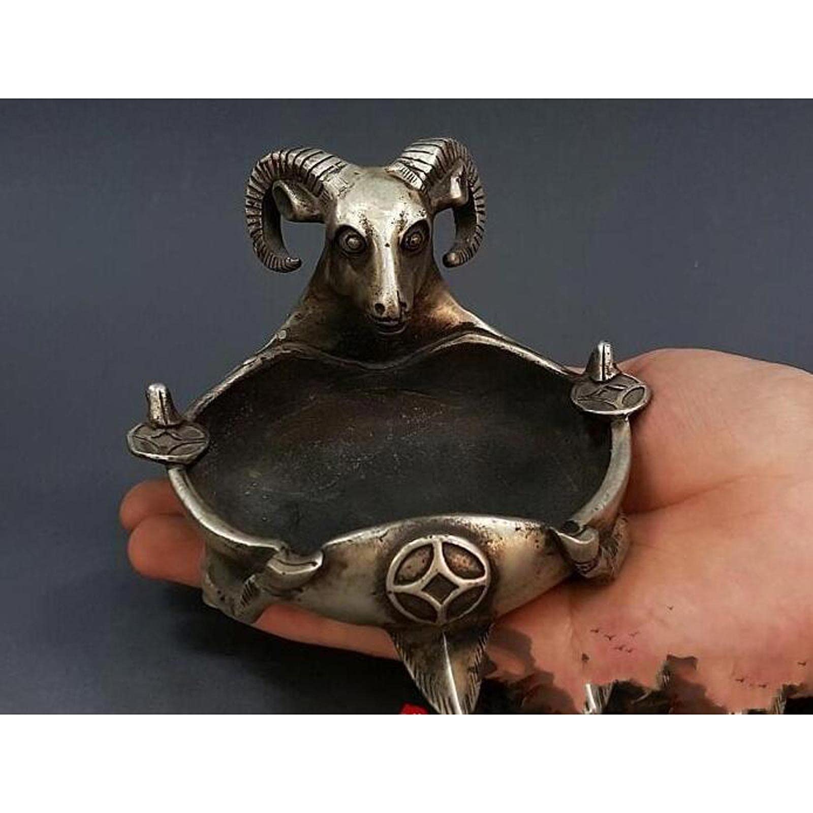 ブロンズ 銅製 灰皿 人形 在銘 / アクセサリー置き 小物置き Amazon.co.jp: タバコ用灰皿 アンティークブロンズホーム灰皿銅