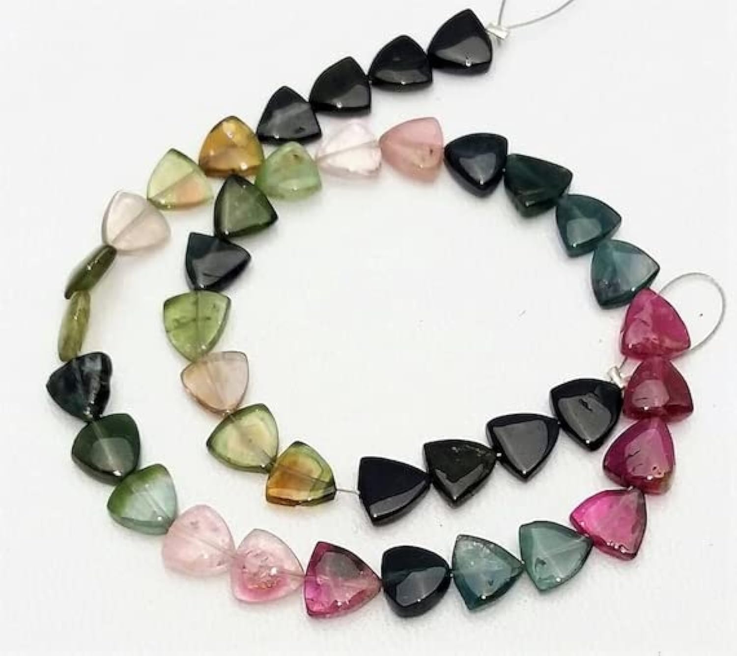 Tourmaline pastèque AAA perles lisses triangle 7mm de qualité gemme LKBEADS pour haute bijouterie