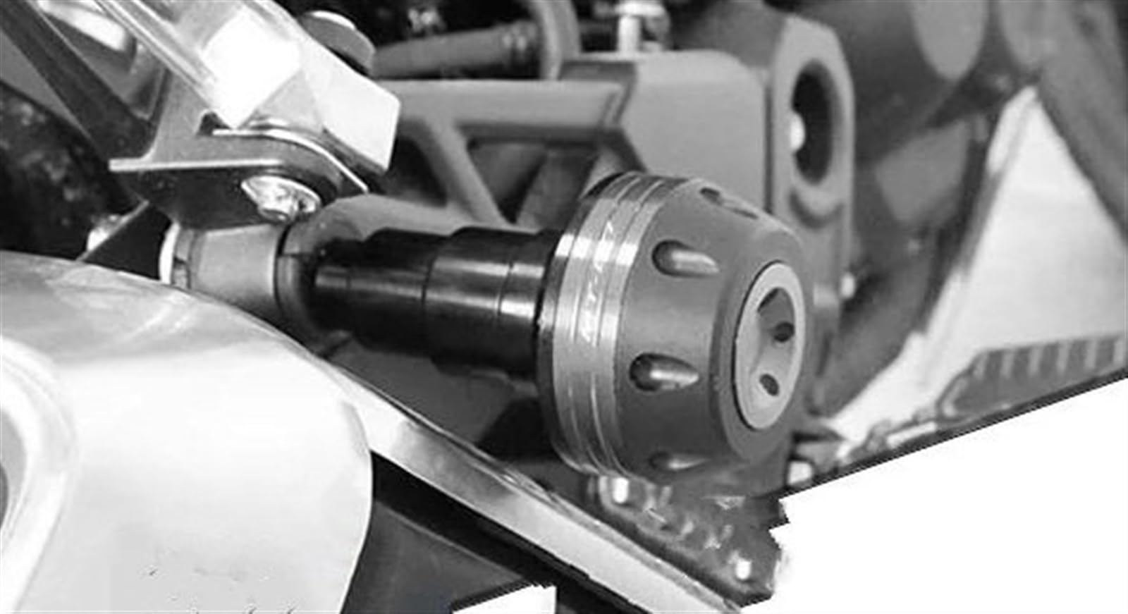 Motoren Valbeveiliging Voor Yamaha MT-07 MT 07 2015-2022 MT09 2014-2020 MT09 2021-2023 Moto Frame Valblokken Frame Sliders Uitlaat schuifregelaar (Color : MT07 2015-2023 chrome
