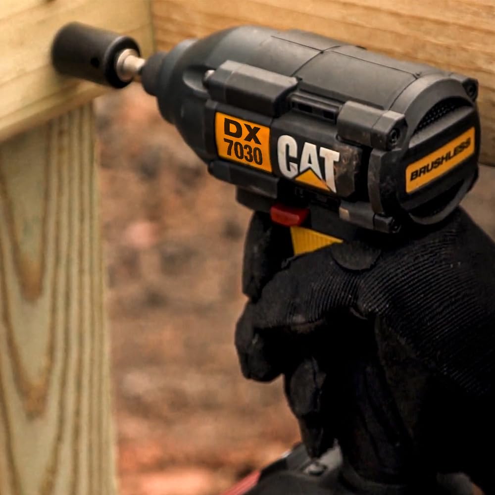 CAT DXK201 18Volt/2.0Ah Li-ion Çift Akülü Kömürsüz Profesyonel Şarjlı Darbeli Matkap + DX7030 Kömürsüz Darbeli Tornavida + DA01903 201 Parça Uç Seti Kombo Set