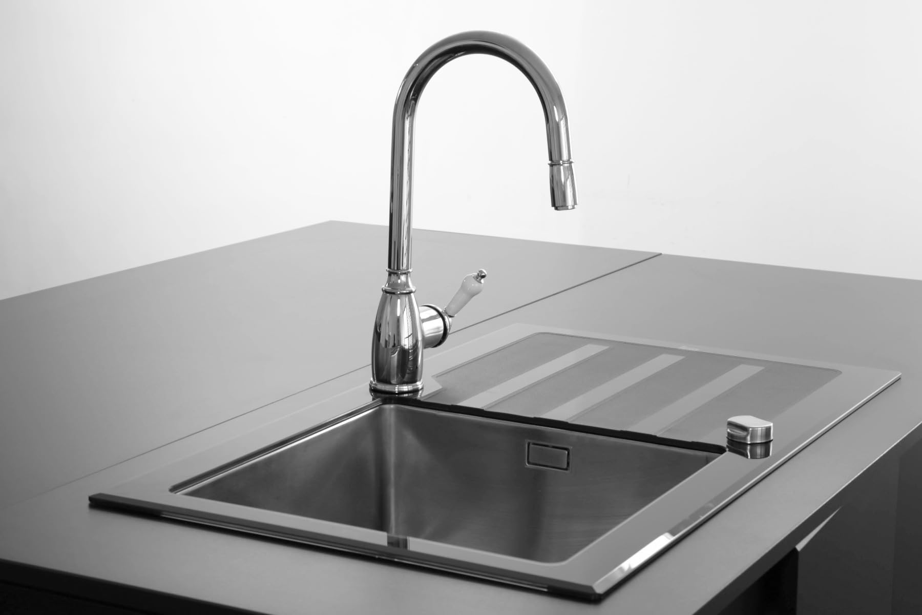Essebagno Grifo de cocina Ascott con ducha de mano en cromado