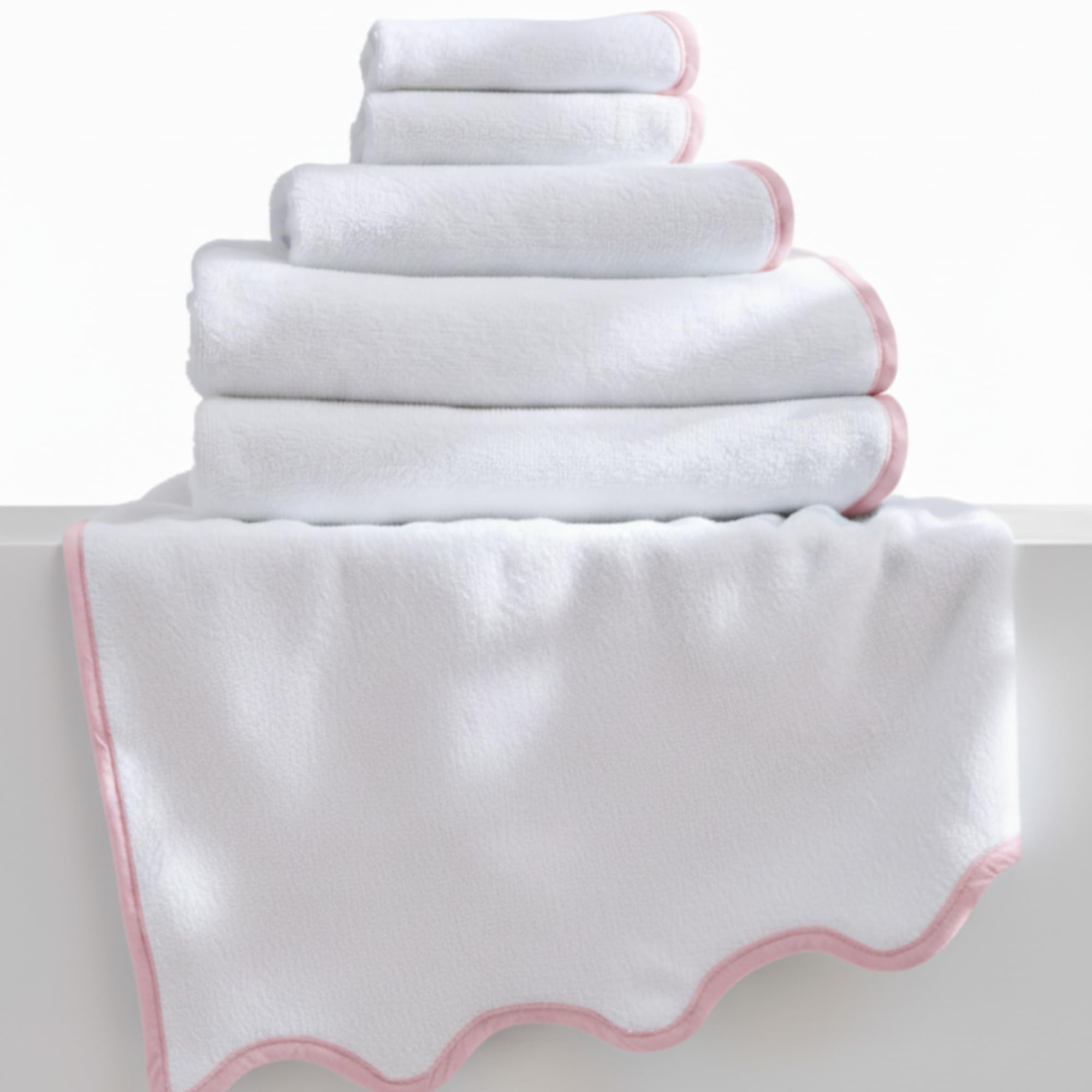Lotus Linen Scallop Piping Towel Set of 6, 620 GSM 100% Zero Twist Cotton, 2 Bath, 2 Hand Towels, 2 Washcloths, Hanging Loops, Soft Absorbent Bathroom