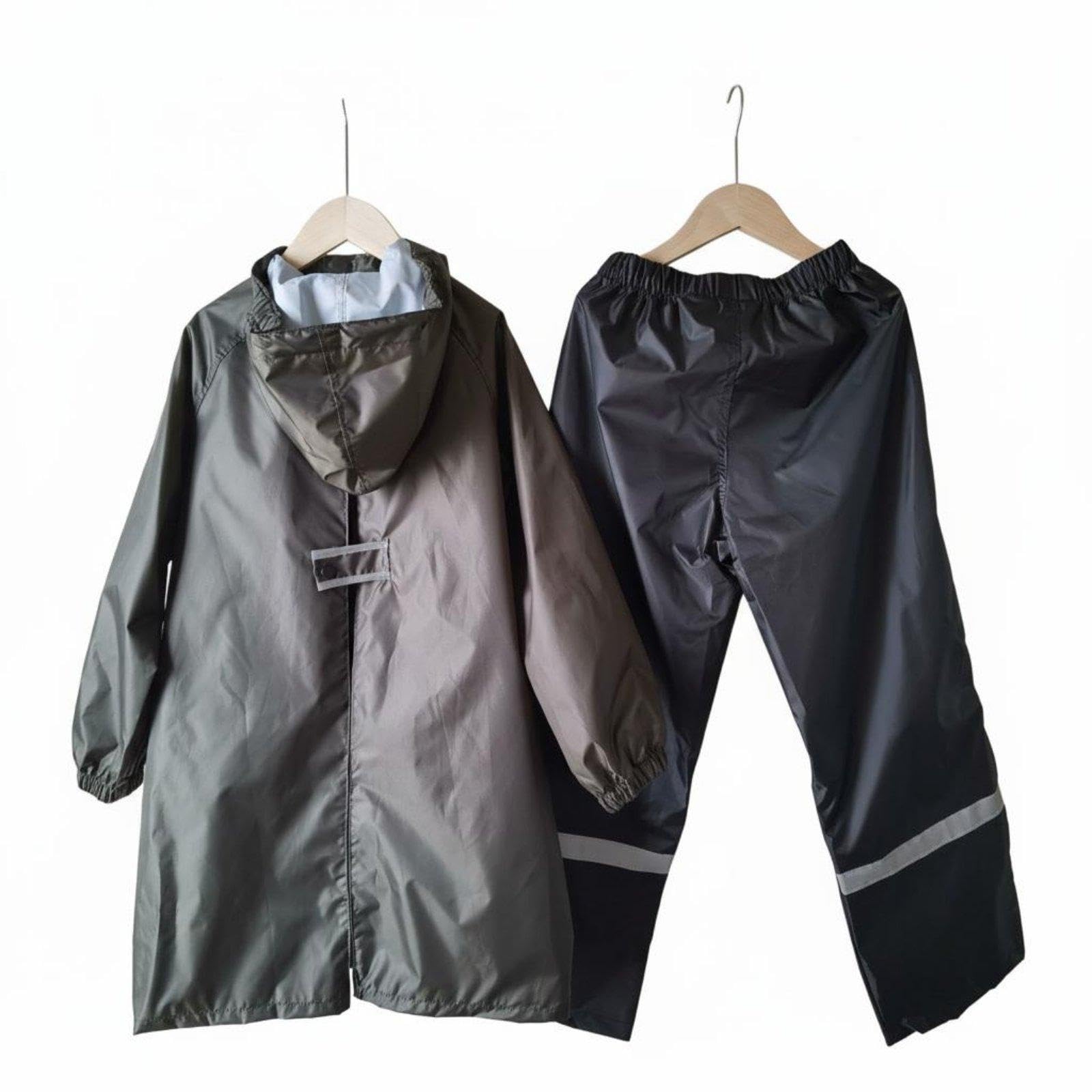 CALANDIS 2 Pieces Kids 2-Piece Rain Suit Waterproof Children's Raincoat and Pants Set Hooded Raincoat and Pants Set for Young Children, Outdoor, Camping 130 Green Black-picture-17