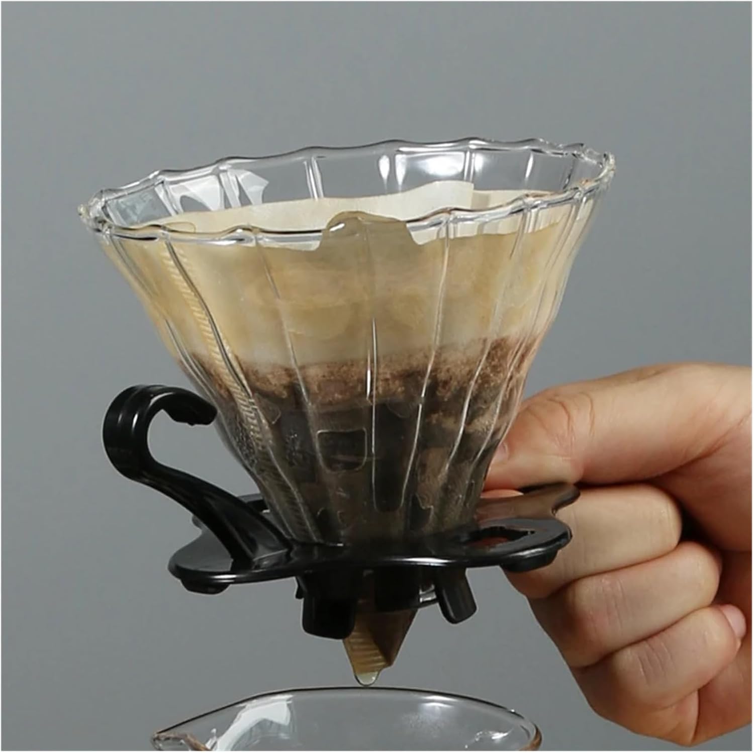 Wood Pulp V Shape 02 Cone Filter Barista Pour Over 2-4 Cup Natural Drip Coffee Paper Filter(40PCS Brown)