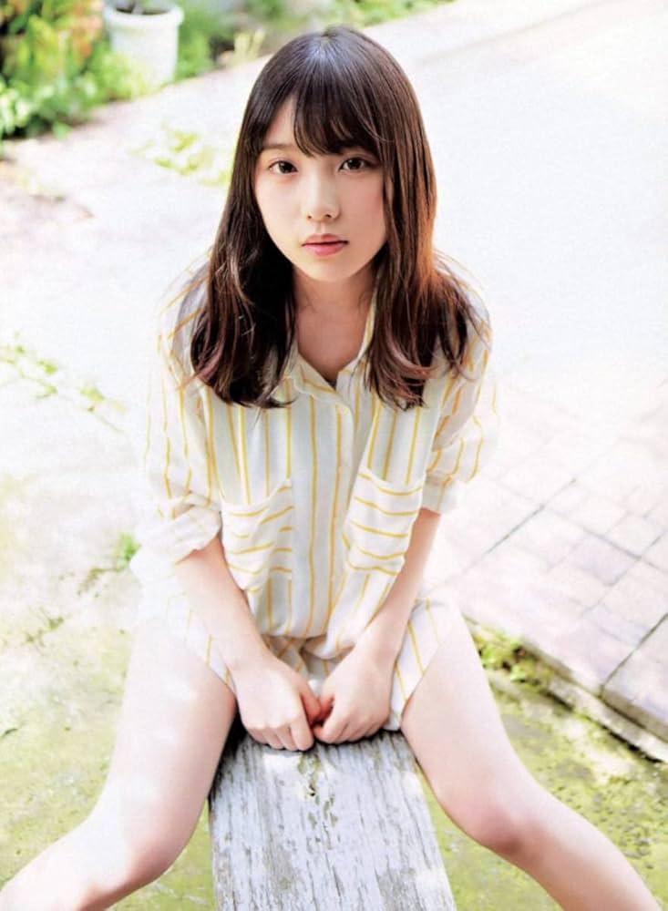 Amazon.co.jp: □○与田祐希 L判 写真 50枚セット○◇□ : おもちゃ