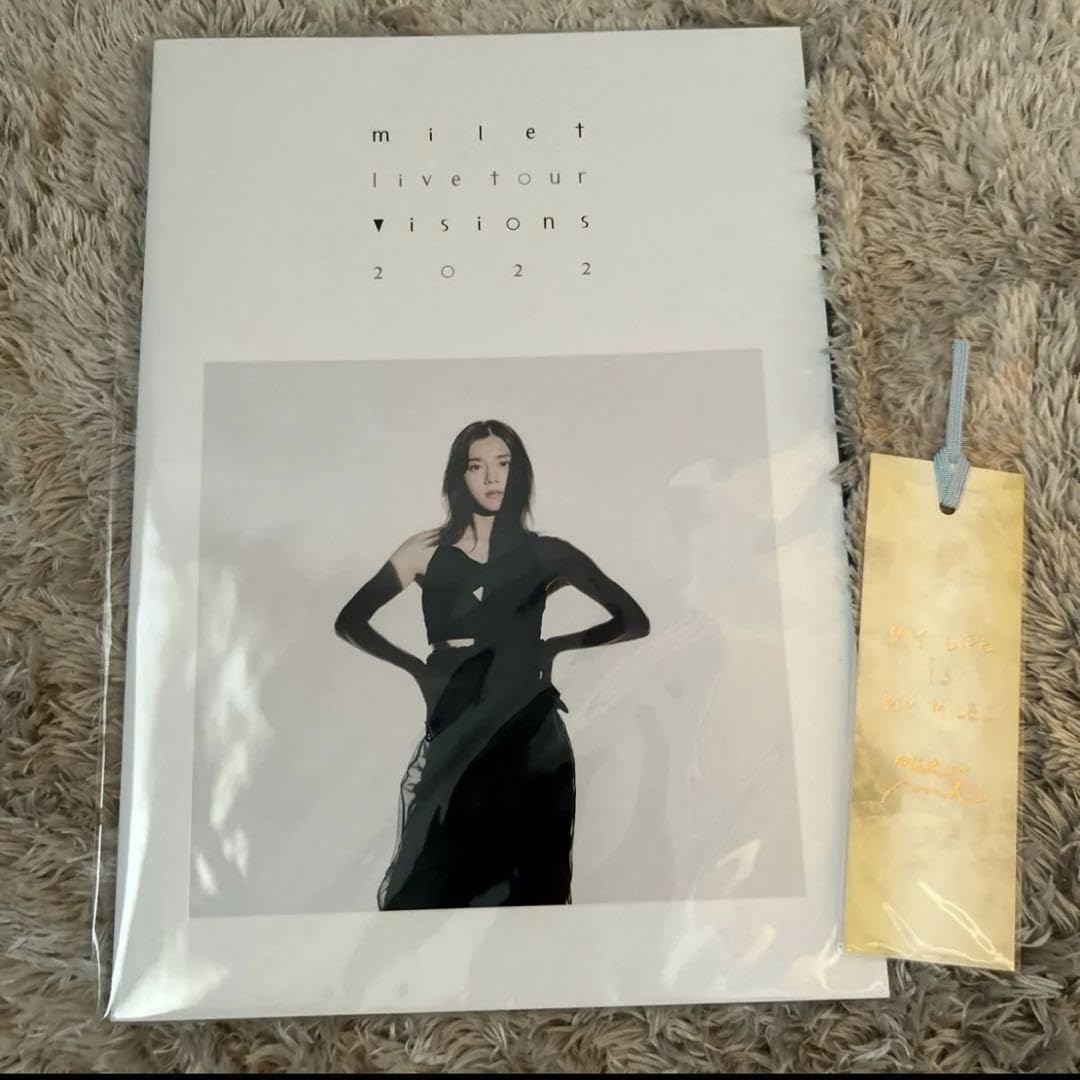 ミュージシャン milet visions brochure Amazon.co.jp: milet 「 Visions」 Brochure パンフレット 写真