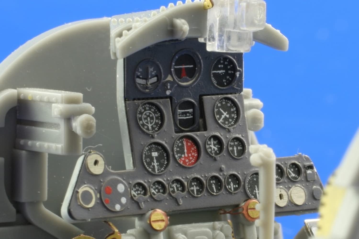 Amazon | エデュアルド 1/32 中島 キ84 疾風 内装エッチングパーツ