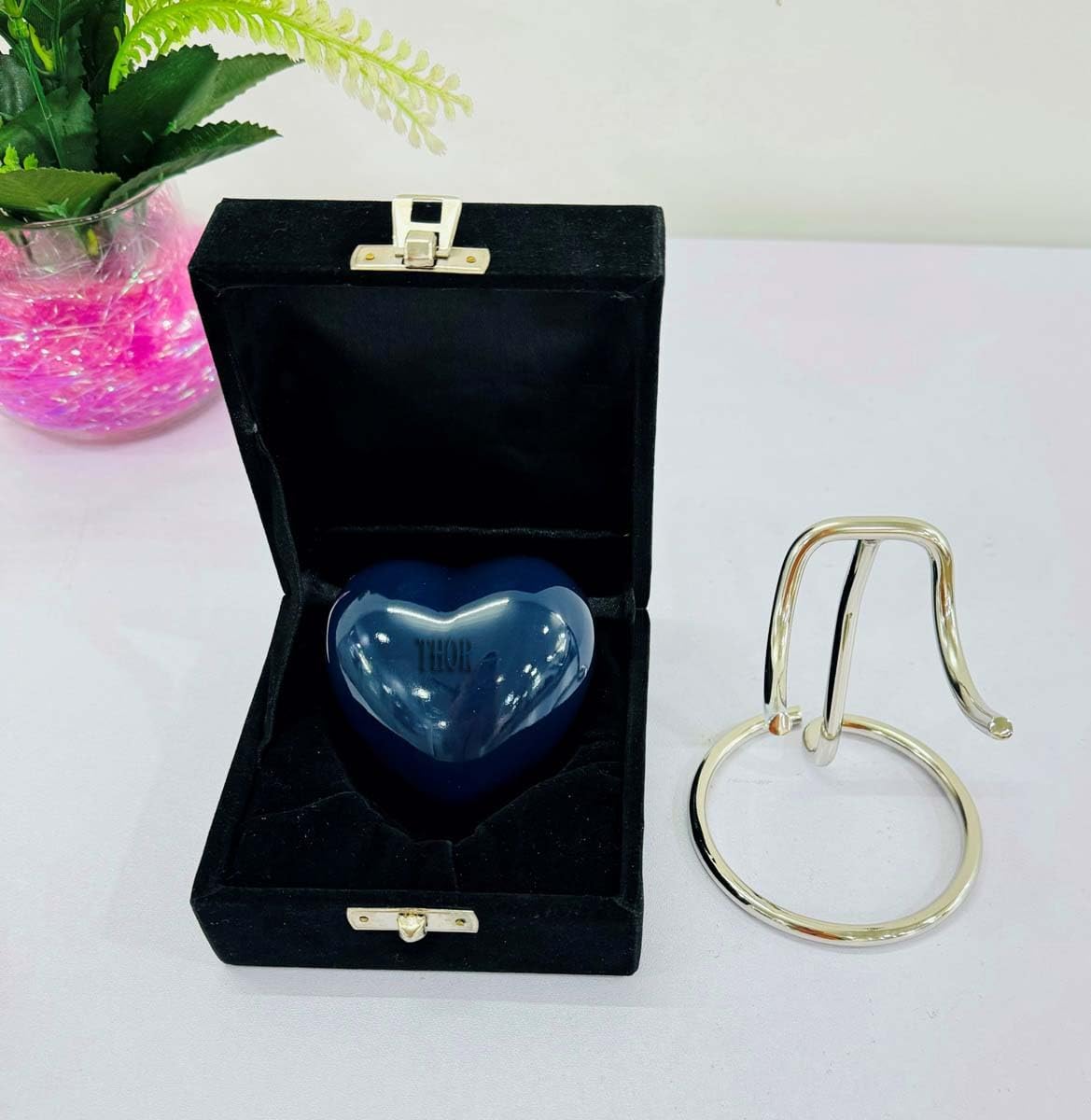 Blue Small Love Heart Pet Urn for Ashes with Box Small Dog’s and Cat’s Ash Container for Funeral Remains with Stand Mini Cremation Urn for Ashes