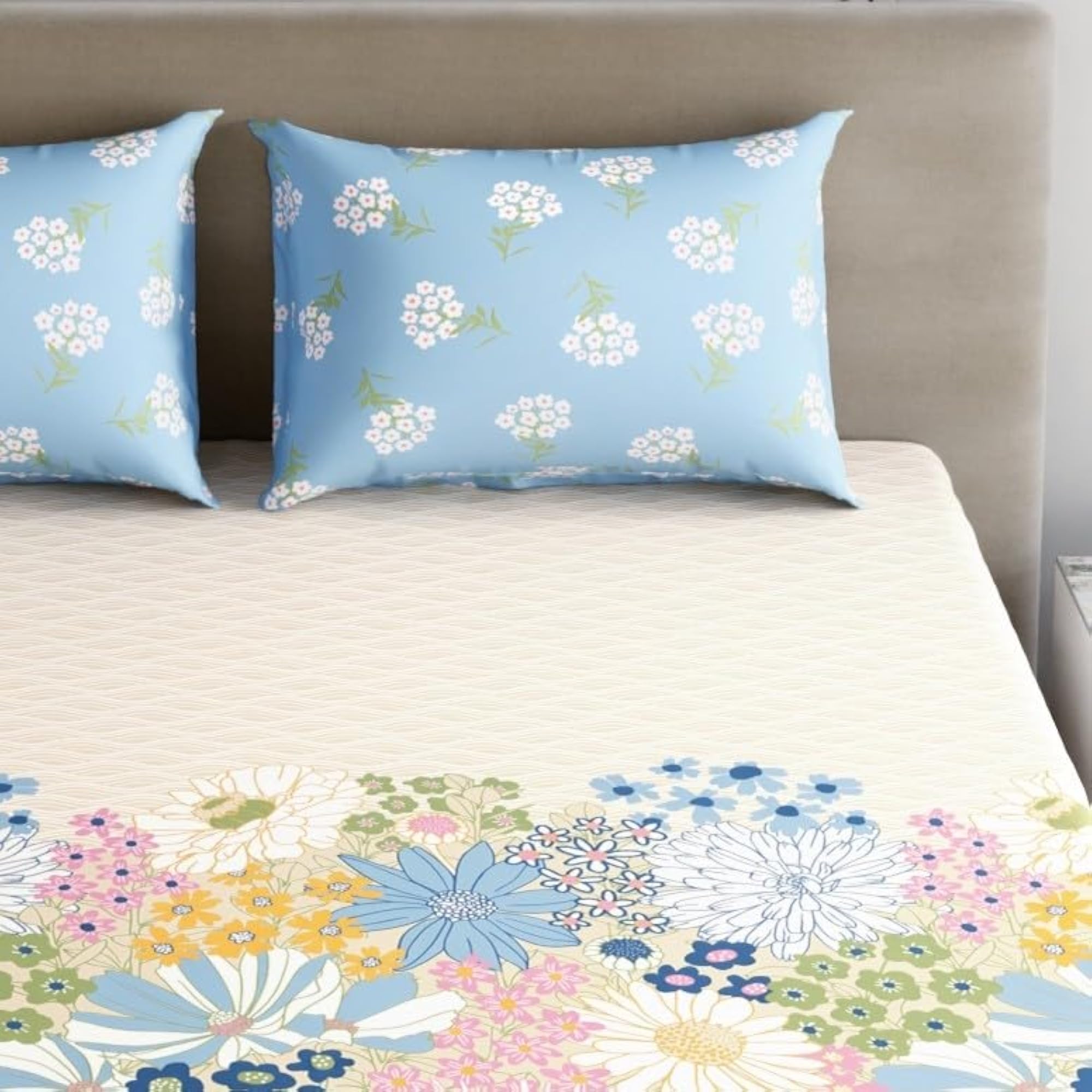 100% Cotton Double Bedsheet with 2 Pillow Covers, Light Blue