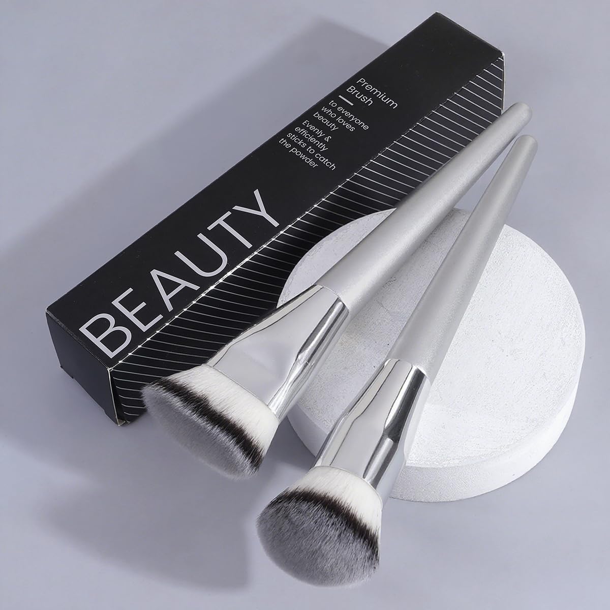 Foundation Brush Set Box, 3PCS Boxer Angle Synthetic Kabuki Brushes for Mixing Setting Polishing Liquids, Creams and Powder Cosmetics(Silver)