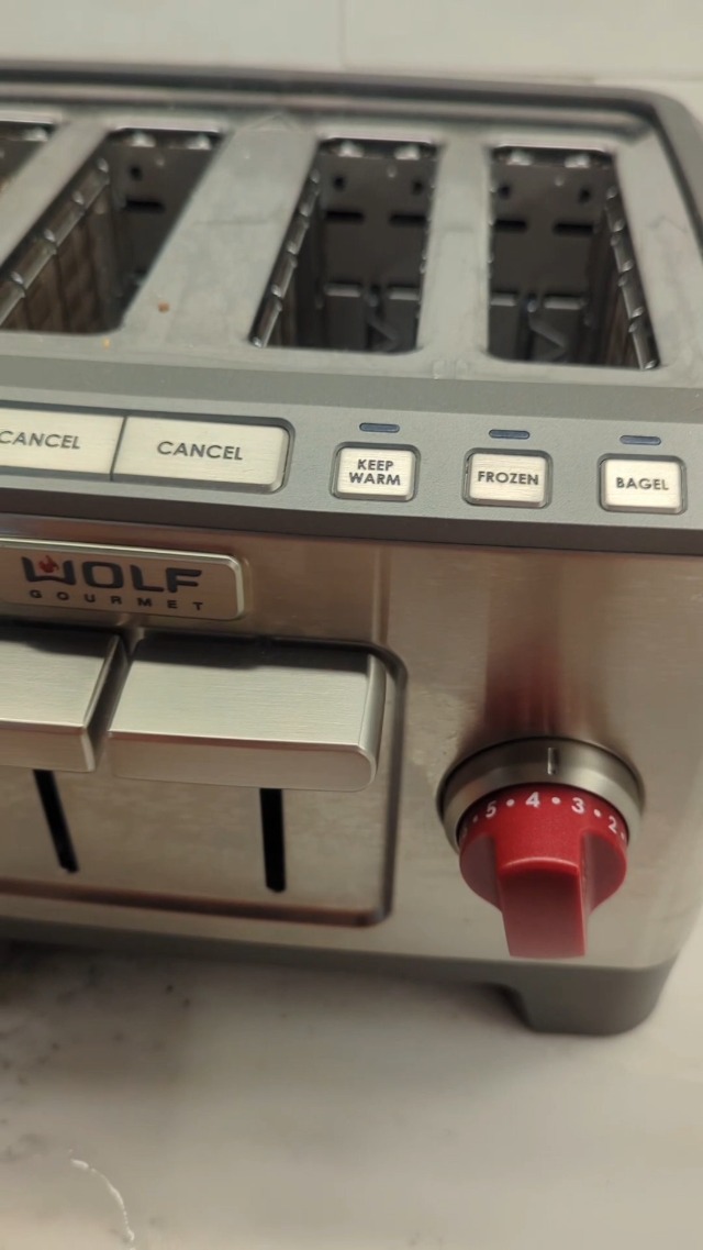 Watch Moms honest review of the Wolf gourmet Toaster on Amazon Live
