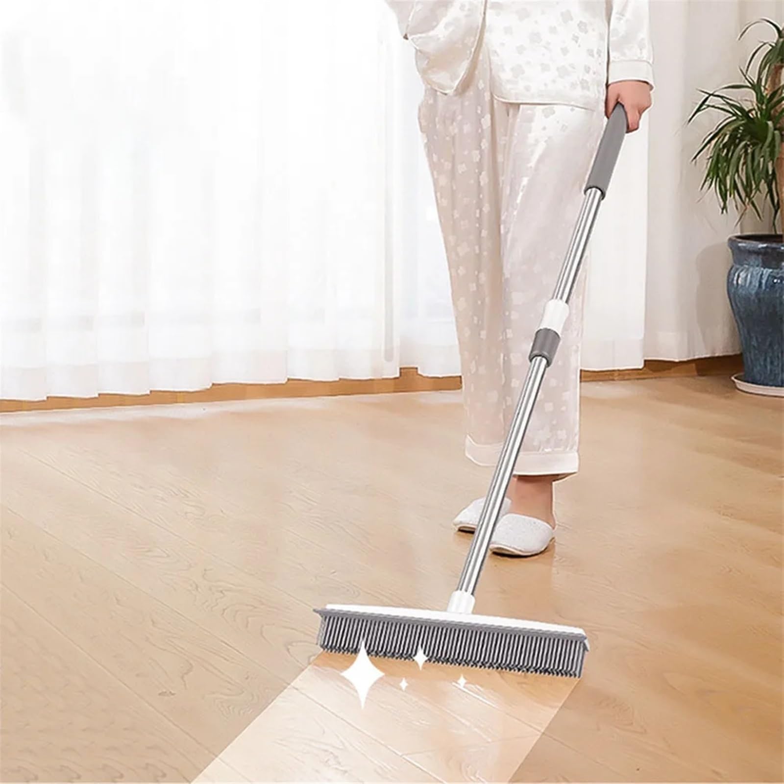 Besen Draußen 2 in 1 Teppichbürste Gummibesen mit verstellbarem langem Griff for den Außenbereich, weicher Push-Besen(Telescopic)
