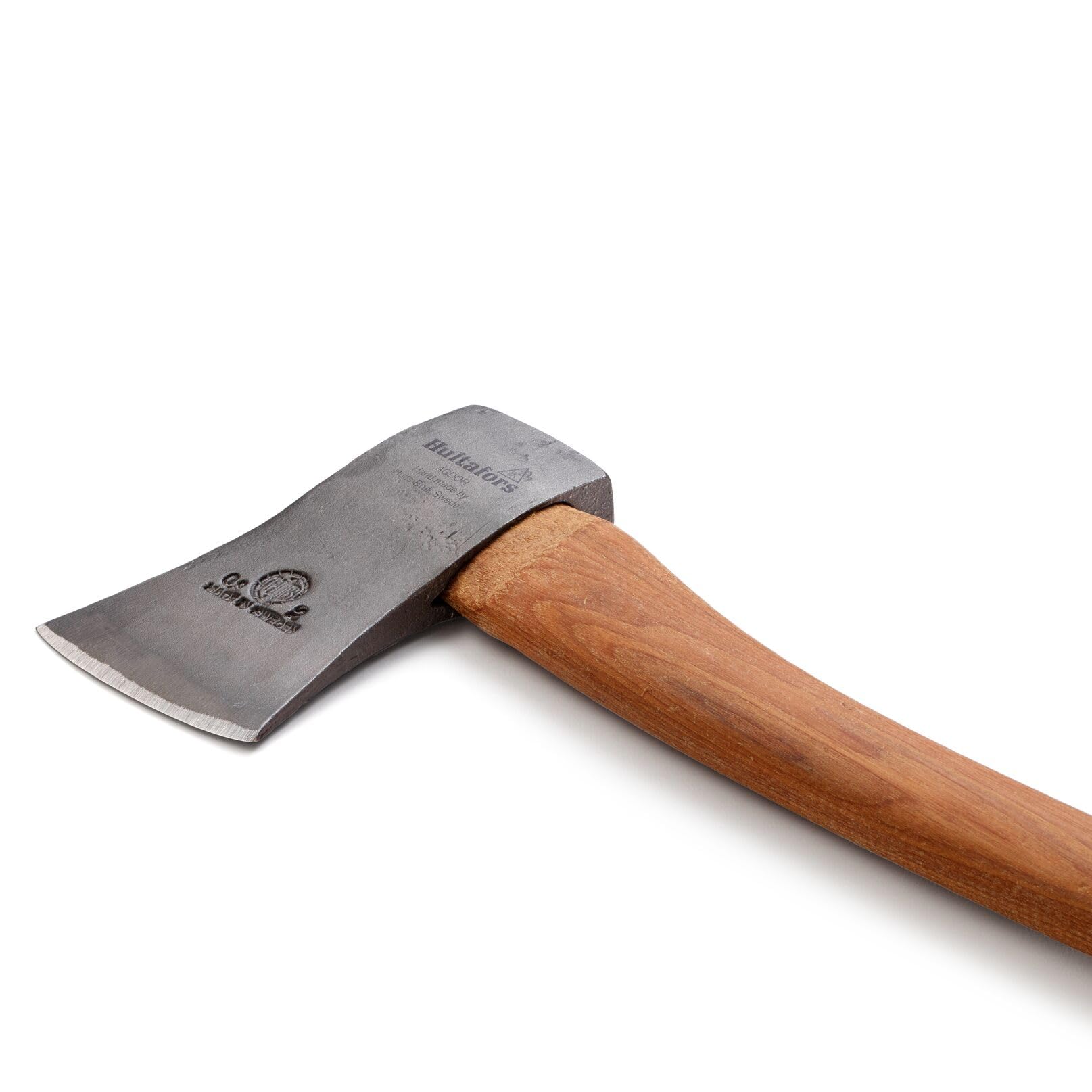 Handgeschmiedetes Beil 535mm aus Schmiedeeisen I Hultafors I Geschmiedet in Schweden I 1315g Premium Axt mit Hickory Holzstiel I Nachschleifbar I 840086