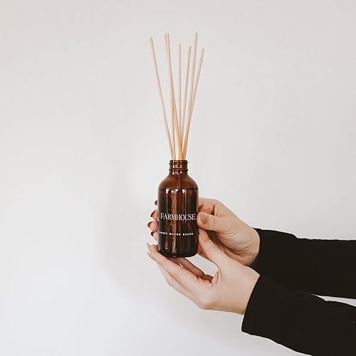 Miniatura 6 de Sweet Water Decor Farmhouse Amber Reed Diffuser Set  Apple, Orange, Pumpkin, Fall Scented Reed Diffusers  Housewarming Gifts  Air Fresheners  Autumn