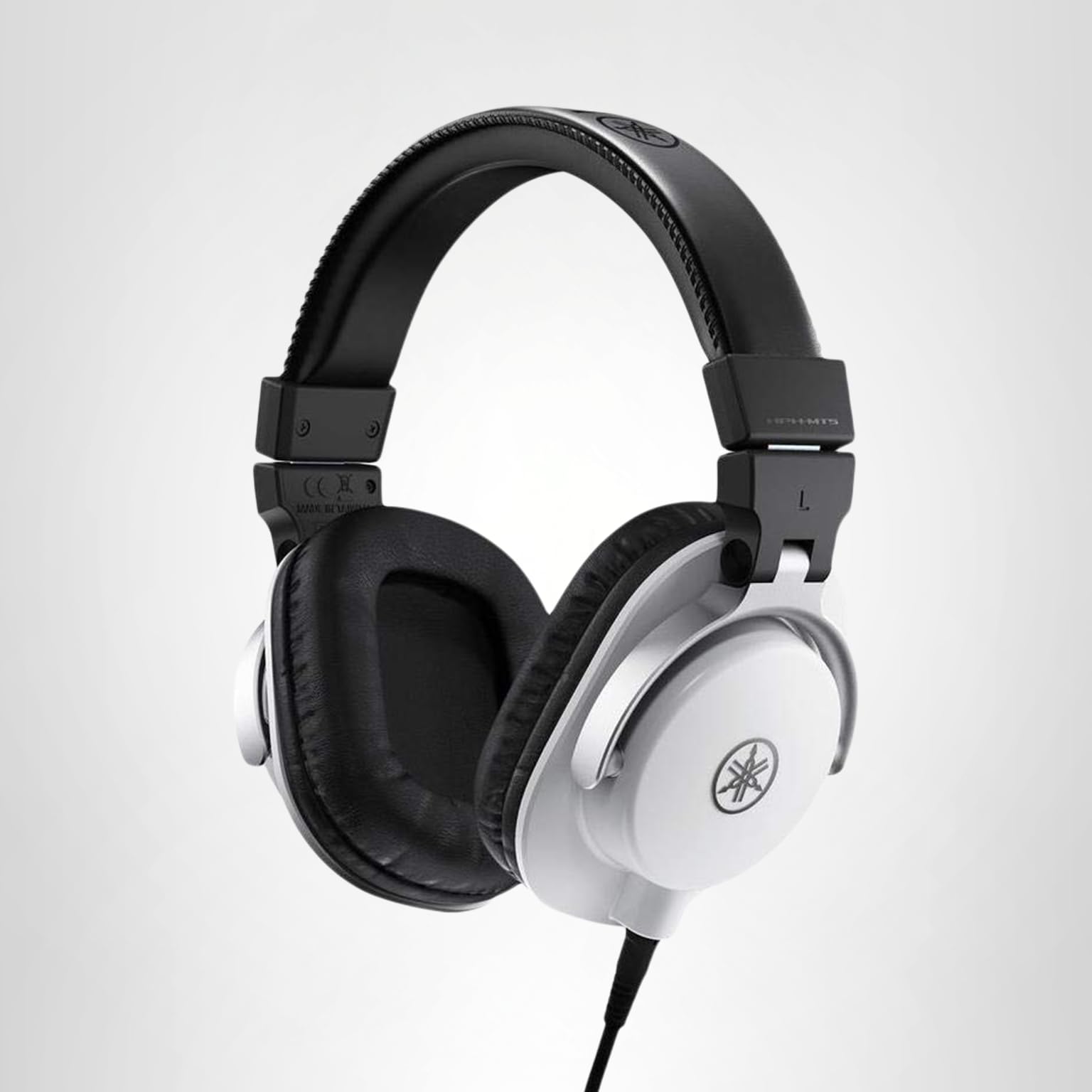 Amazon.co.jp: Yamaha hph-mt5 W | over ear Closed Back Studio