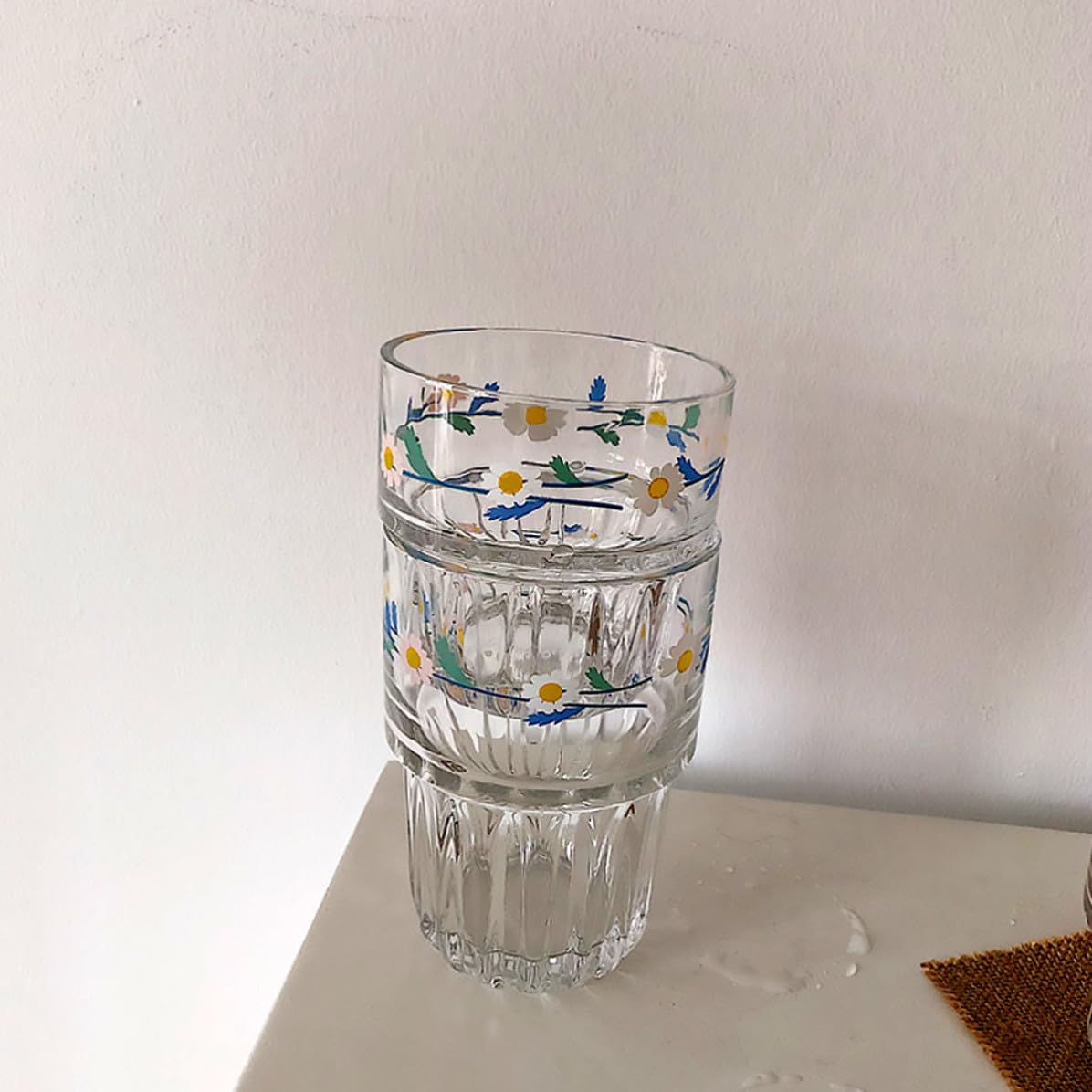 BESTOYARD Taza de Cristal Forma de Margarita Vidrio 4 Piezas | Estilo Pastoral, Diseño Fresco Impreso, Borde Liso, Acabado Meticuloso, para Restaurante y Cafetería